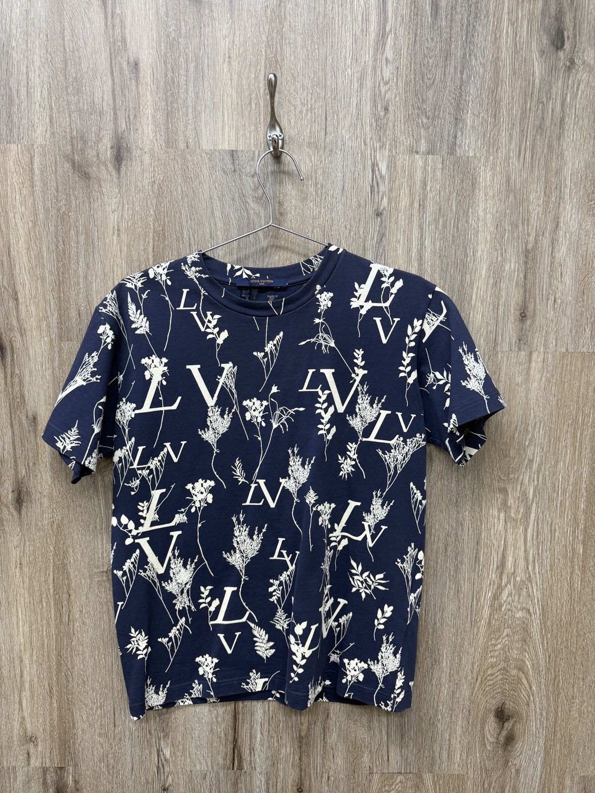 Louis Vuitton Louis Vuitton Monogram Floral Tee Size US S / EU 44-46 / 1 - 1 Thumbnail