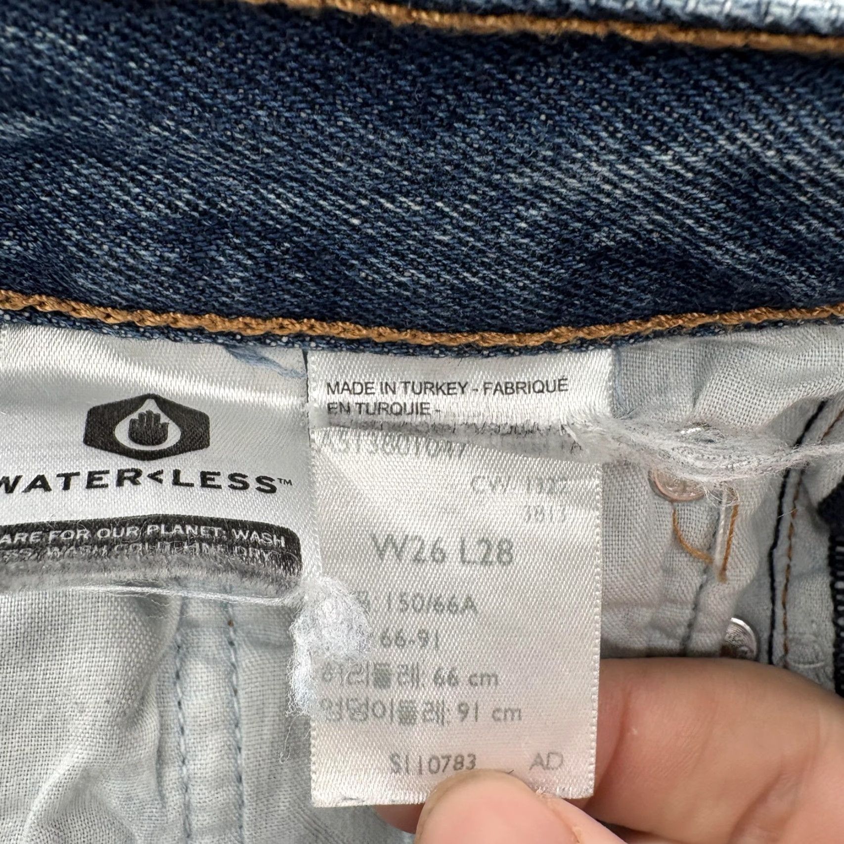 Levi's Levis Premium Wedgie Straight Jeans Womens 26 Blue High Rise Distressed Raw Hem Venues Denim 5-Pocket Design, Button, Logo Womens Jeans Size 26" / US 2 / IT 38 - 7 Thumbnail