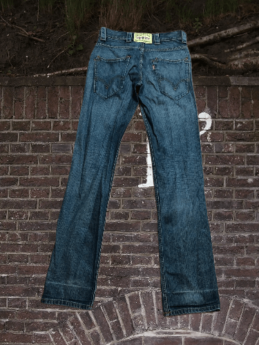 Levi's VINTAGE LEVIS FADED DENIM JEANS STREETWEAR Size 29" - 1 Thumbnail