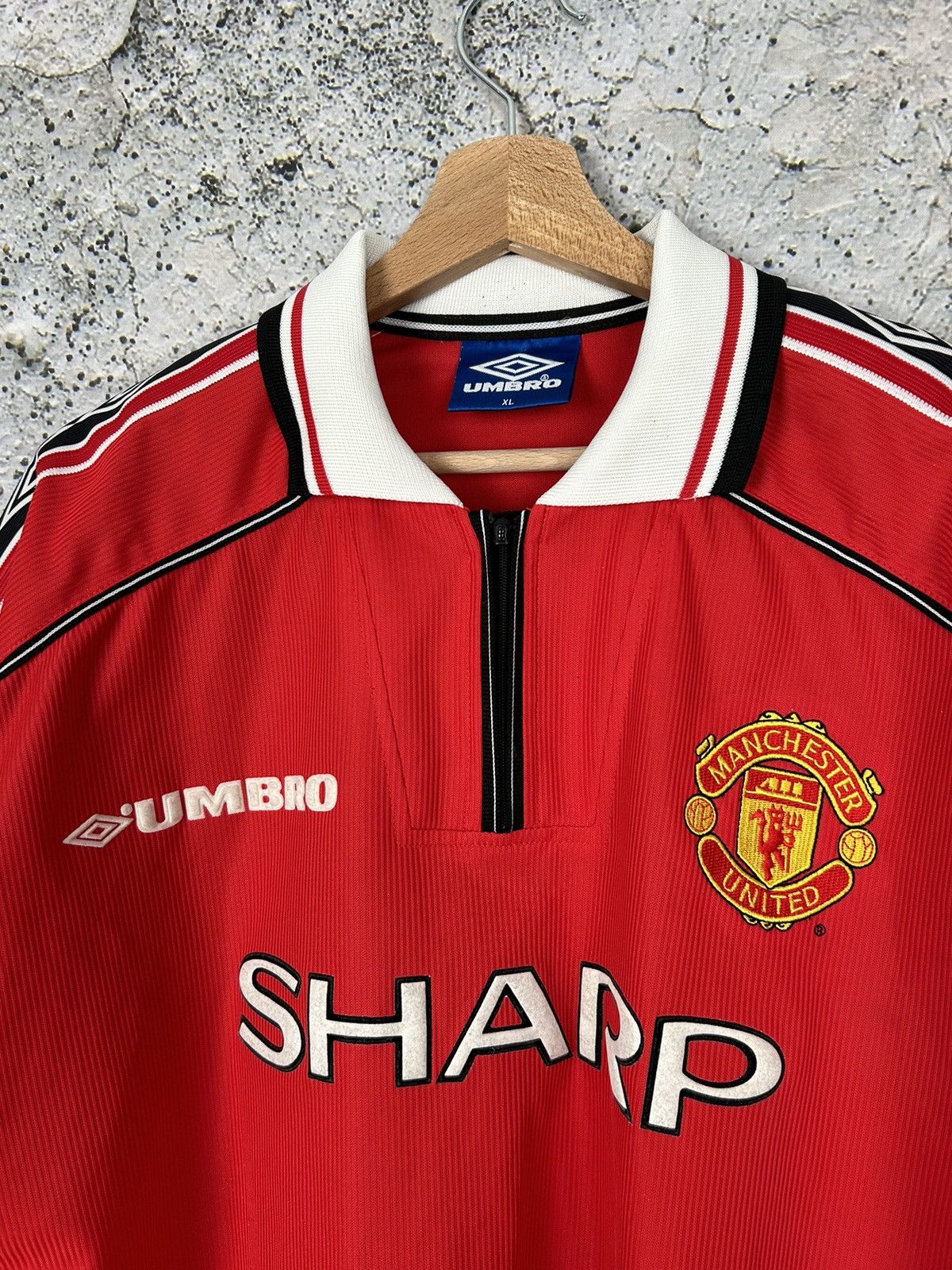 Vintage Vintage Manchester United 1999 Rare Soccer Jersey Umbro 90s Size US XL / EU 56 / 4 - 3 Thumbnail