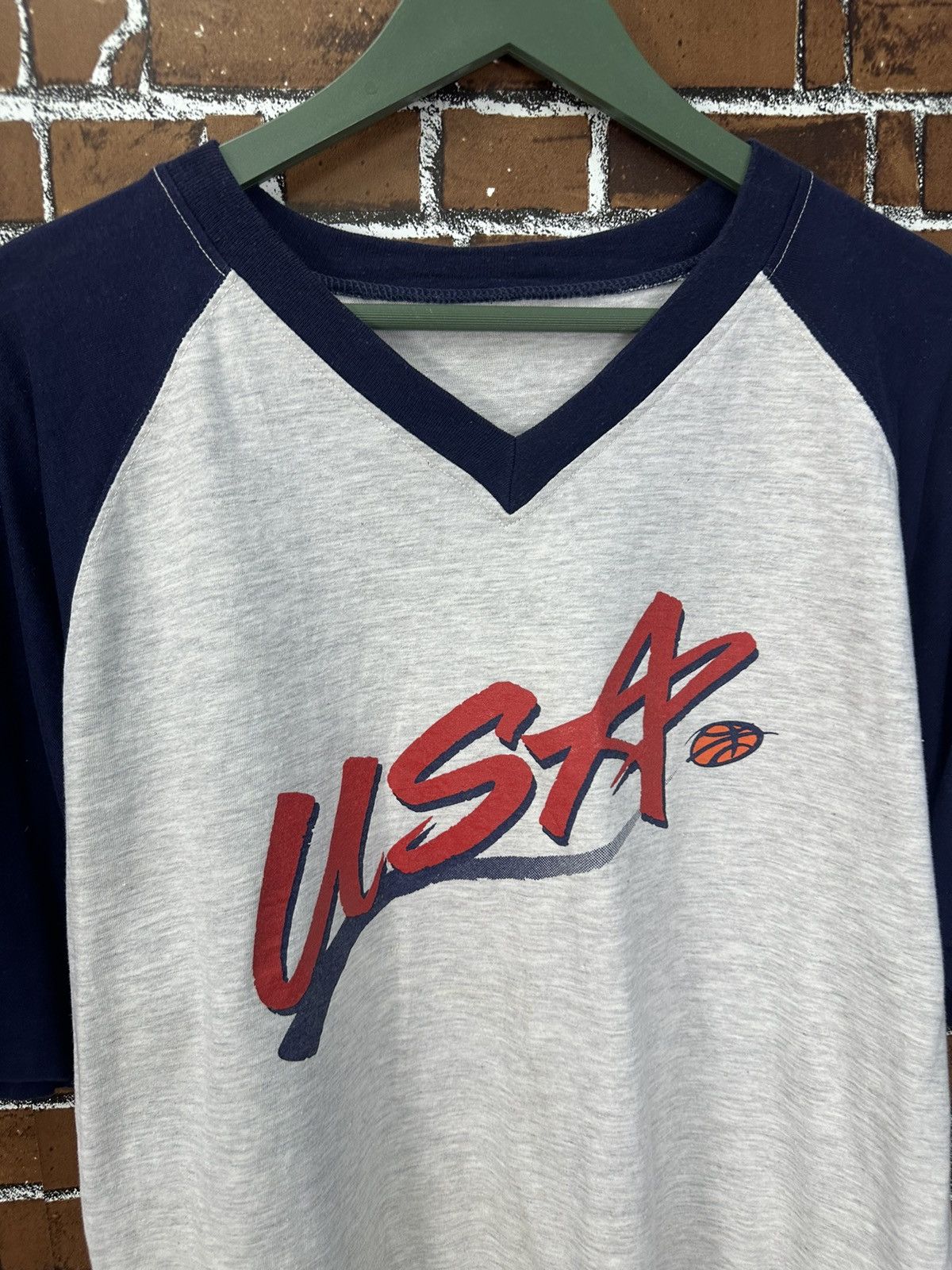 NBA Vintage USA Basketball Team Single Stitch Tshirt A961 Size US L / EU 52-54 / 3 - 2 Thumbnail