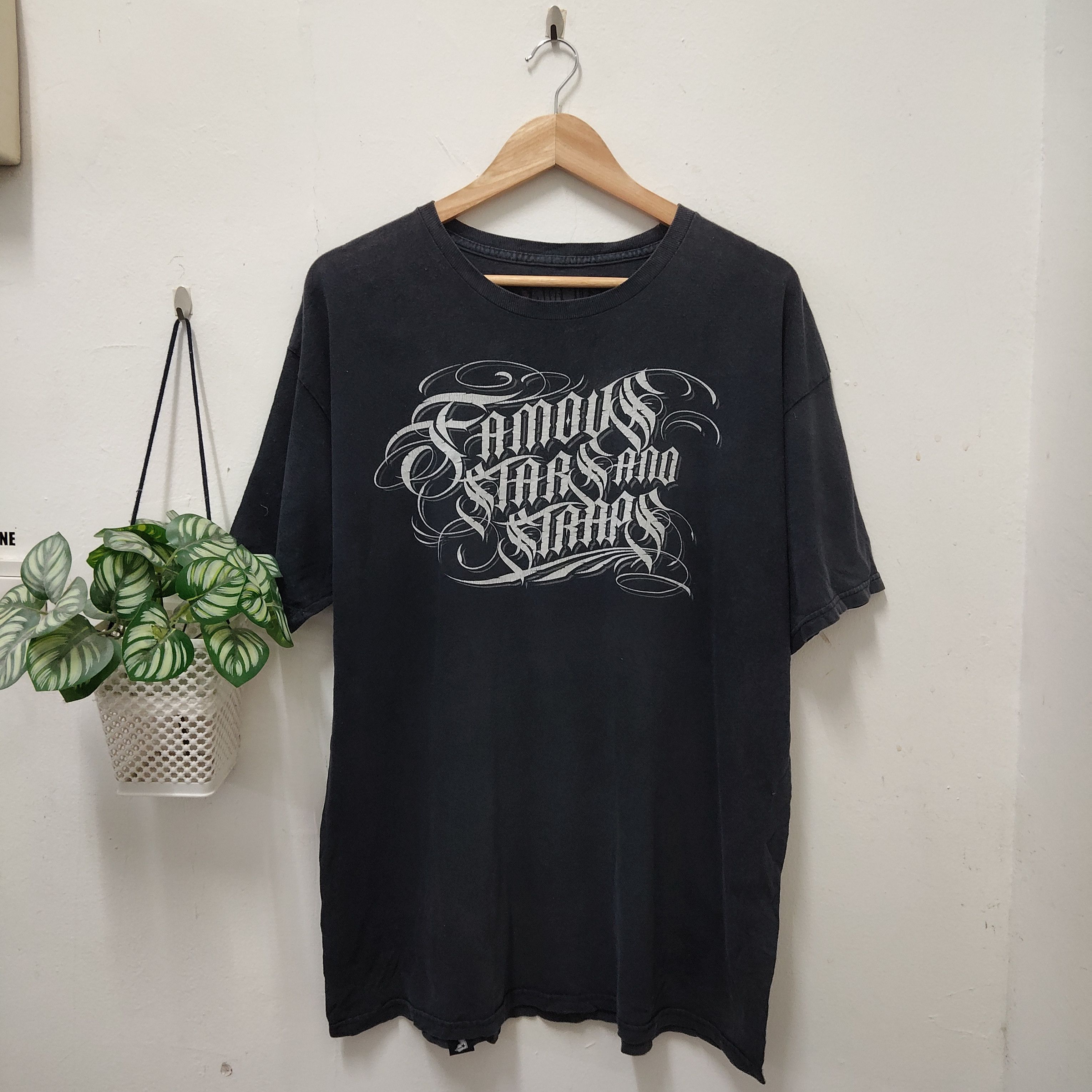 Famous Stars And Straps × Vintage Vintage 2000s Famous Stars And 