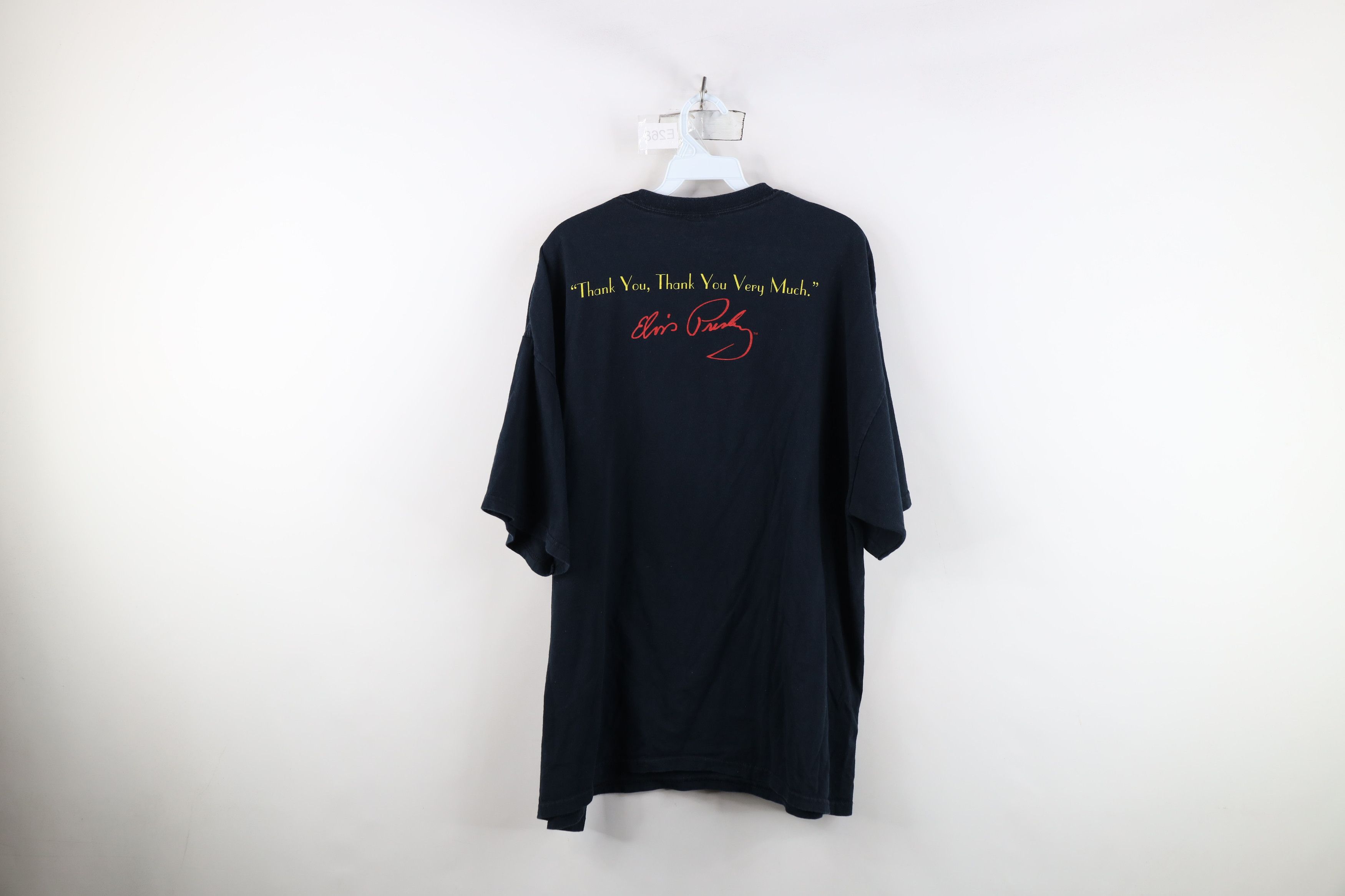 Vintage Vintage Y2K Spell Welcome To Graceland Elvis Presley T-Shirt Size US XXL / EU 58 / 5 - 13 Thumbnail