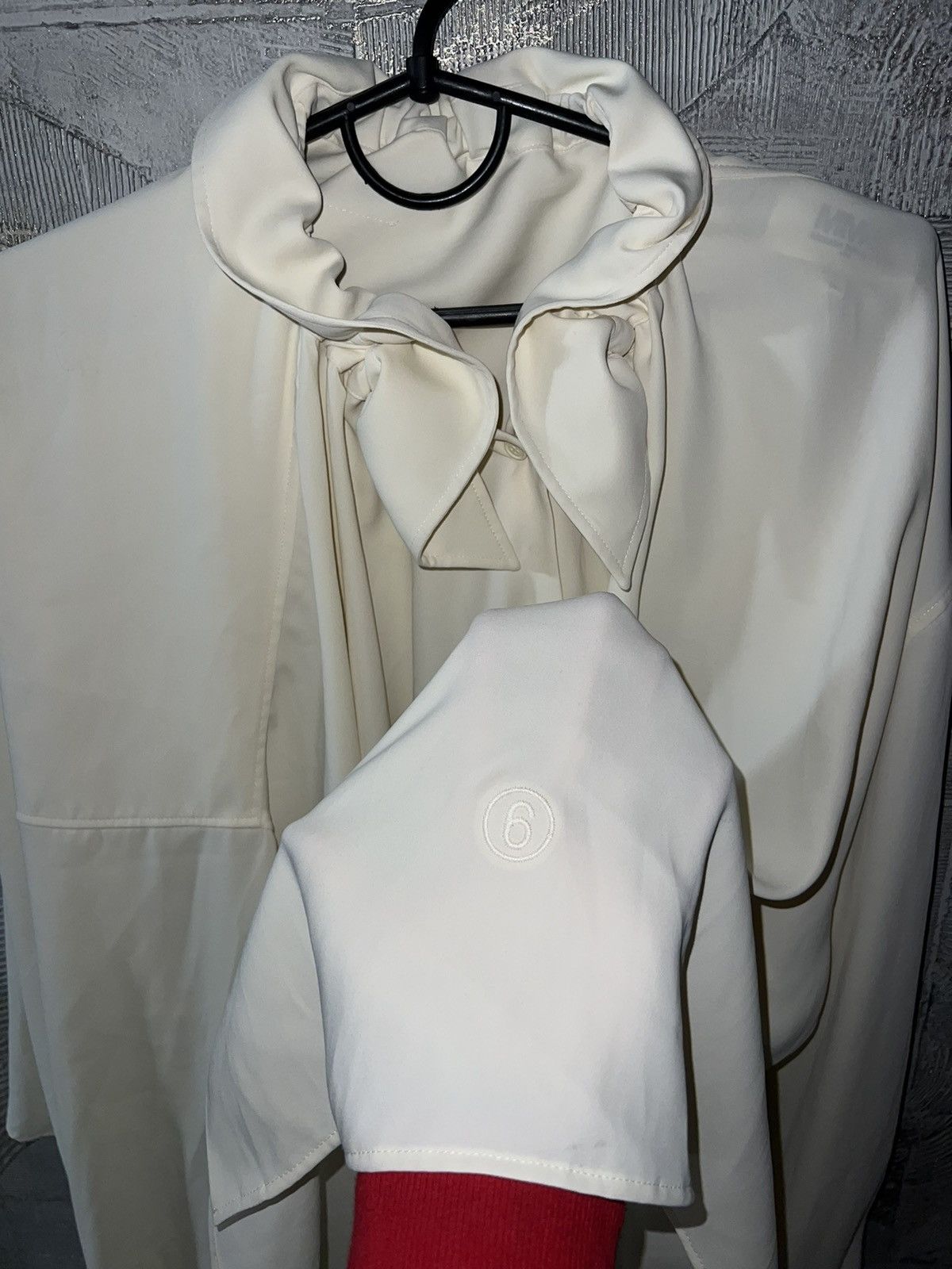 Maison Margiela MM6 Maison Margiela Off-White Elasticated Collar Blouse Size M / US 6-8 / IT 42-44 - 3 Thumbnail
