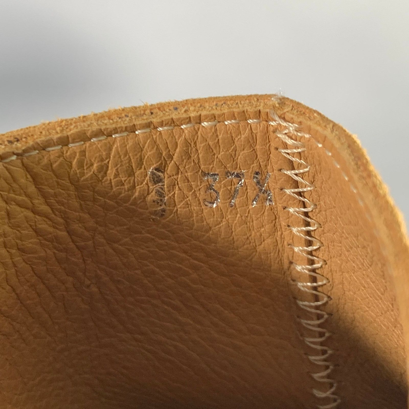 MoMA MOMA Size 7.5 Tan Suede Zip Up Ankle Boots Size US 7.5 / IT 37.5 - 8 Thumbnail