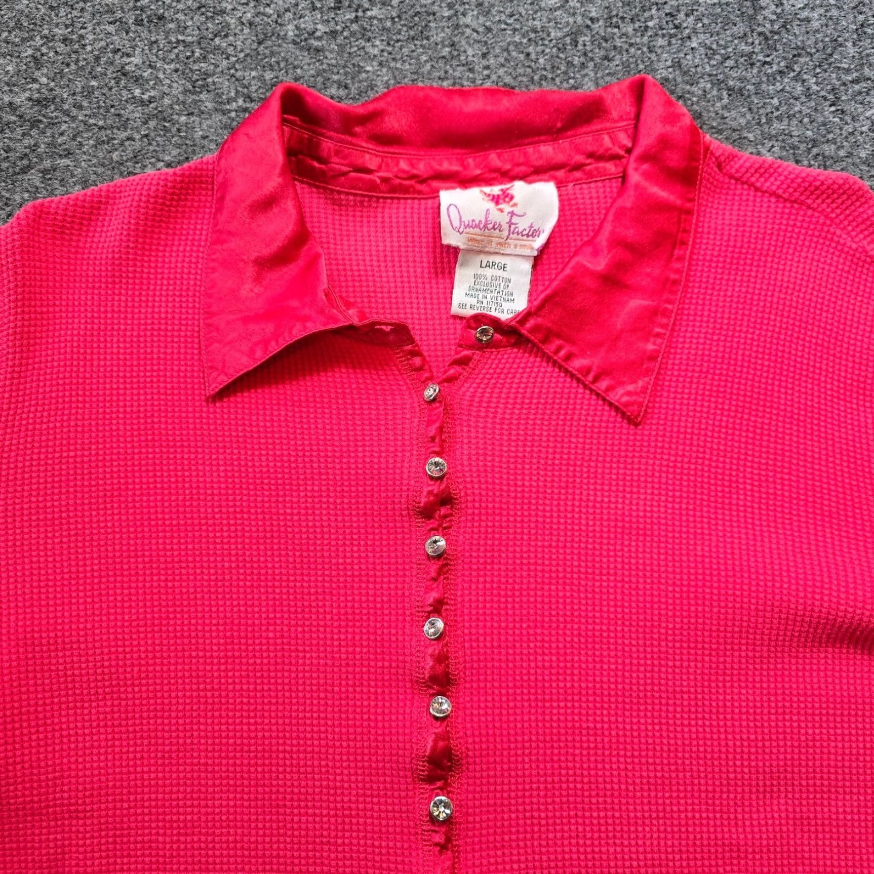 Quacker Factory Quacker Factory Top Womens L Pink Red Thermal Knit Rhinestones Casual Blouse Size L / US 10 / IT 46 - 2 Thumbnail