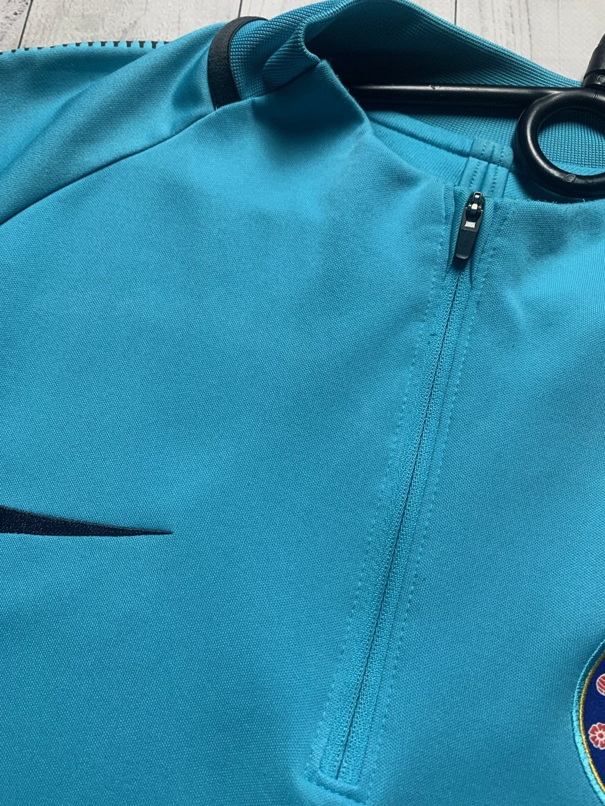 Nike × Vintage Vintage Nike Chelsea soccer sweatshirt blue size M Size US M / EU 48-50 / 2 - 5 Thumbnail
