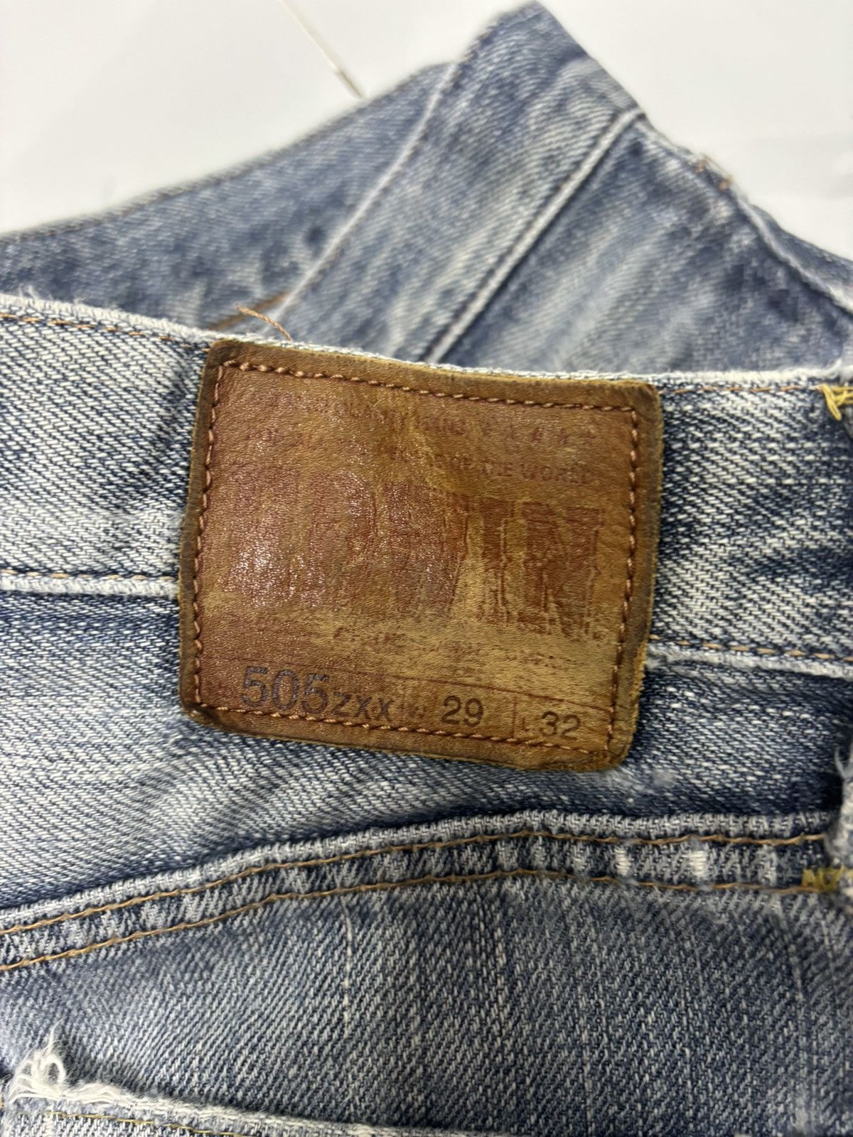Edwin EDWIN 505zxx SELVEDGE DISTRESSED DENIM JEANS Size US 29 - 9 Thumbnail