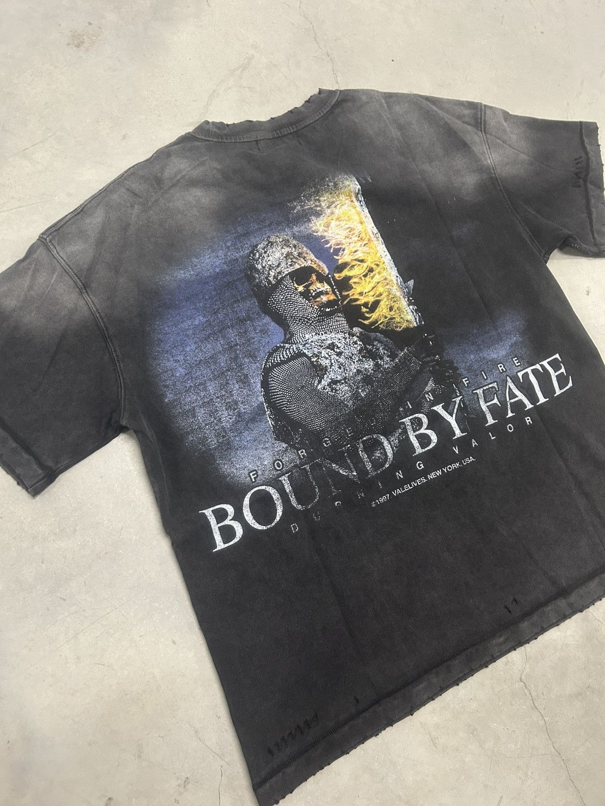 Vale Vale Forever Valley Dreams Black Lancelot Knight Tee Small Size US S / EU 44-46 / 1 - 5 Thumbnail