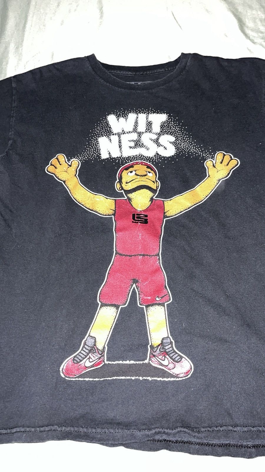 Nike Vintage Lebron James “Puppet” Tee Size US M / EU 48-50 / 2 - 4 Thumbnail