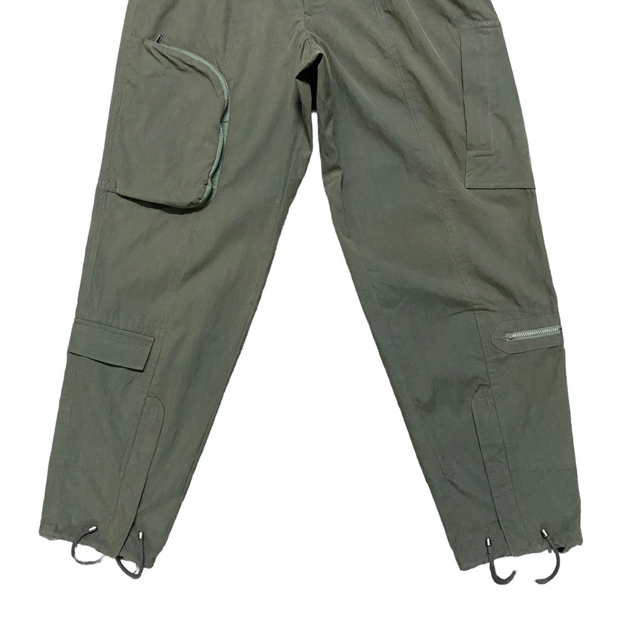 Issey Miyake Issey Miyake 3D Nylon Cargo Pants Size US 30 / EU 46 - 4 Thumbnail