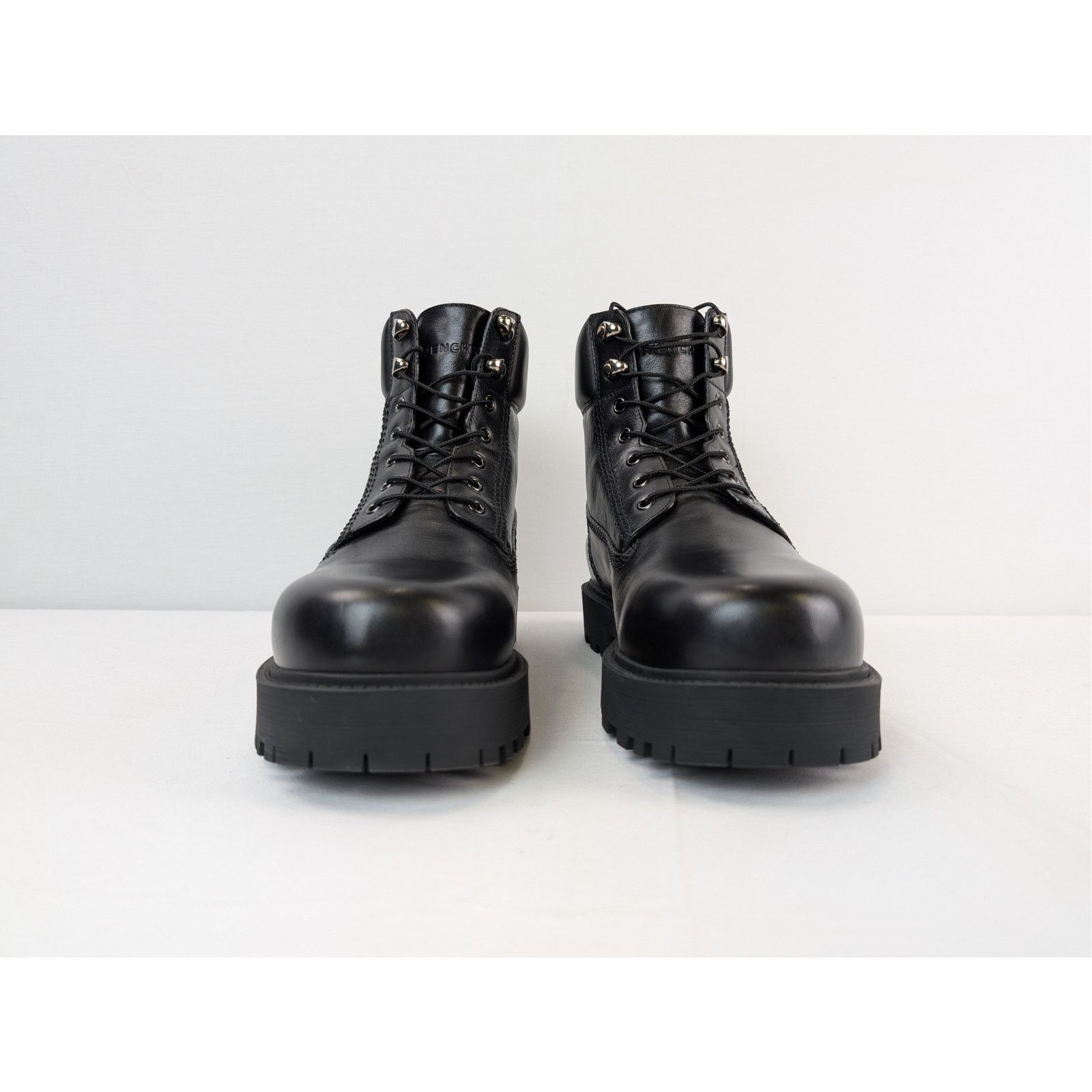 Givenchy o1rshd1 Show Lace-Up Boots in Black Size US 10 / EU 43 - 9 Thumbnail