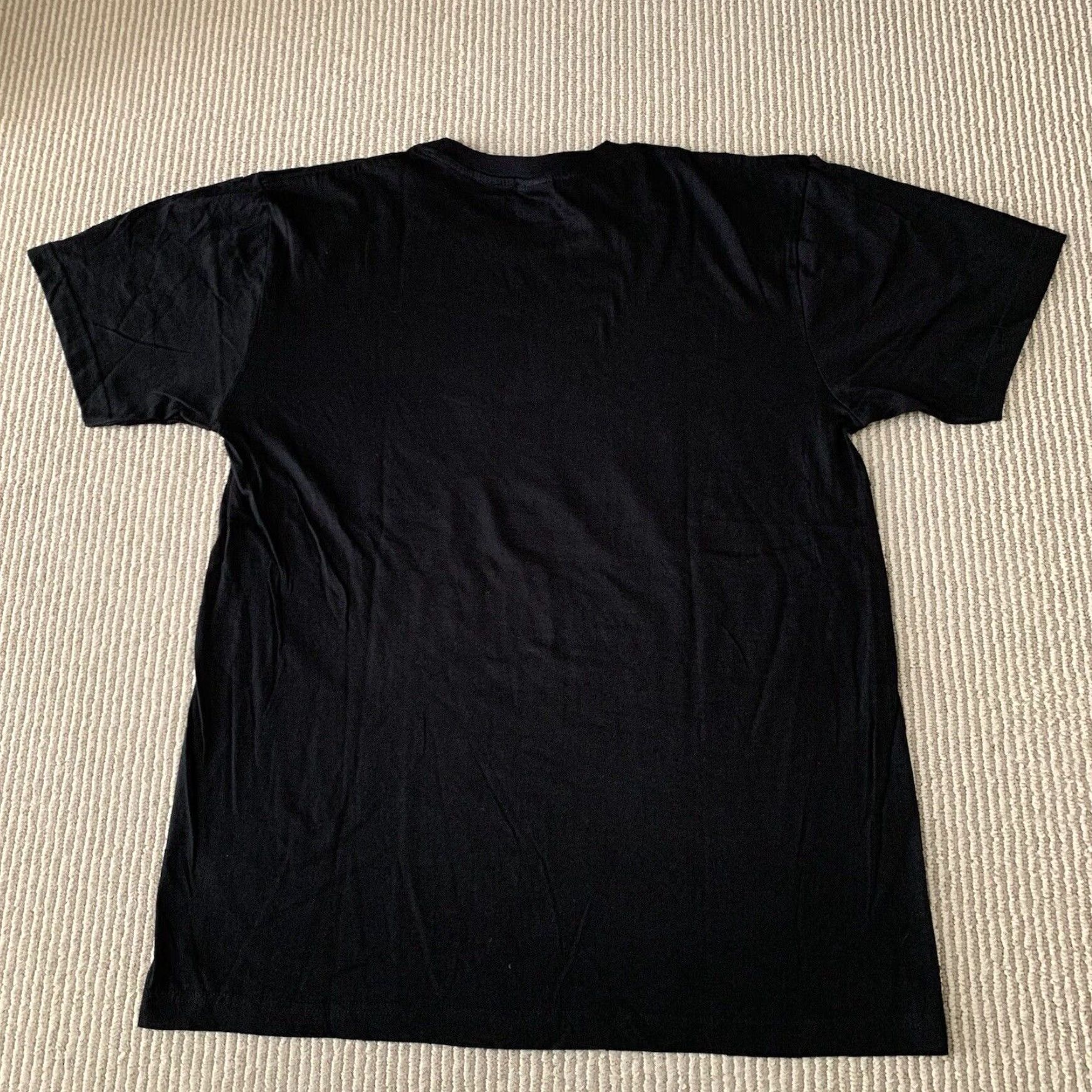 Vintage Genuine Jimi Hendrix Authentic LLC Medium Cool Luxury Brand Tee Shirt Extra Large Premium Black Playing Gibson Design Size US XL / EU 56 / 4 - 2 Thumbnail