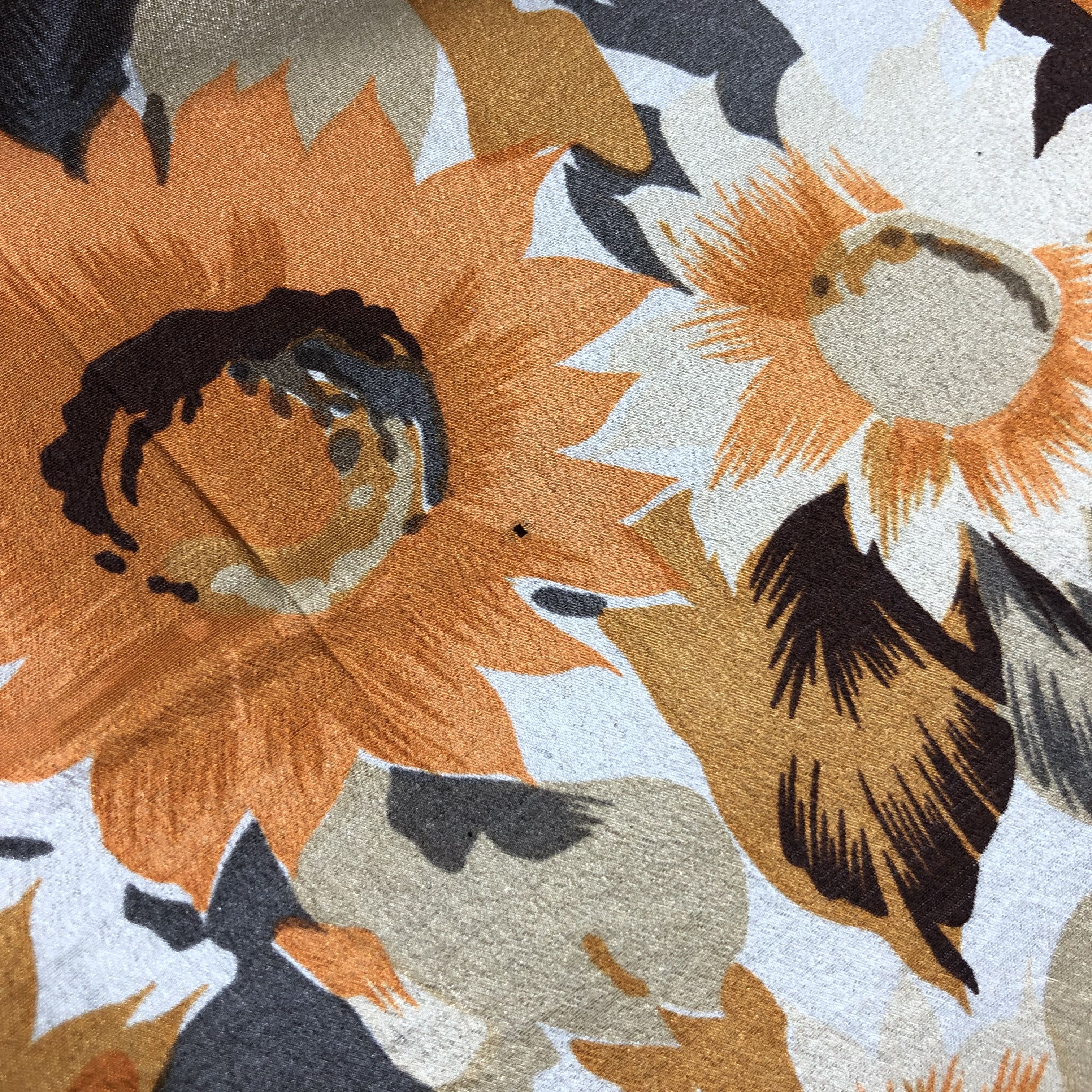 Vintage Vintage Floral Hand Rolled Silk Scarf M399 Size ONE SIZE - 7 Thumbnail