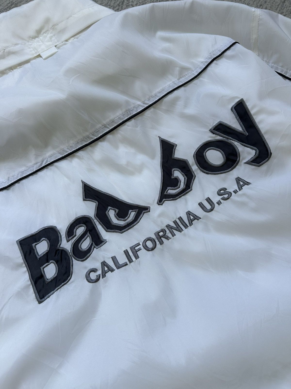 Japanese Brand × Vintage Vintage Y2K BadBoy California Sidetape Windbraker Size US L / EU 52-54 / 3 - 11 Thumbnail