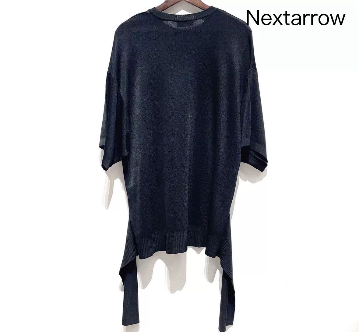 Balenciaga Balenciaga Knitted irregular half sleeve Size US M / EU 48-50 / 2 - 2 Thumbnail