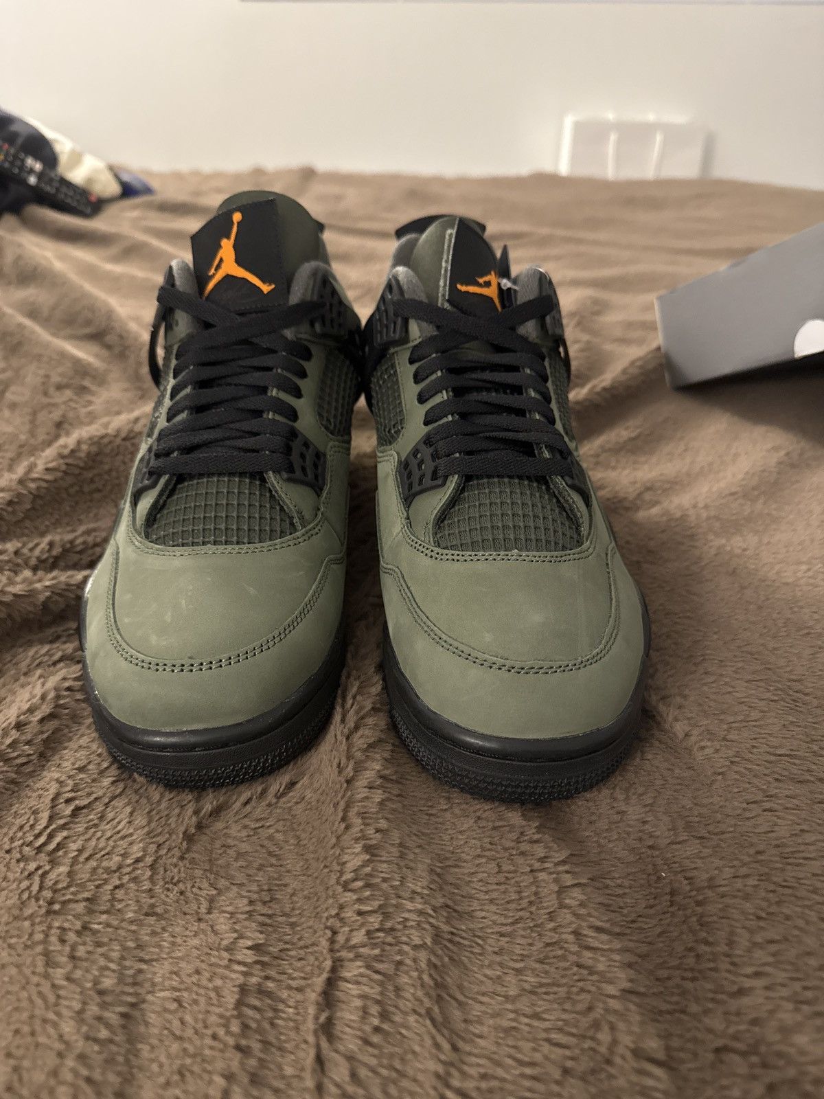 Jordan Brand × Undefeated brand new u defeated 4s never worn Size US 10 / EU 43 - 7 Thumbnail