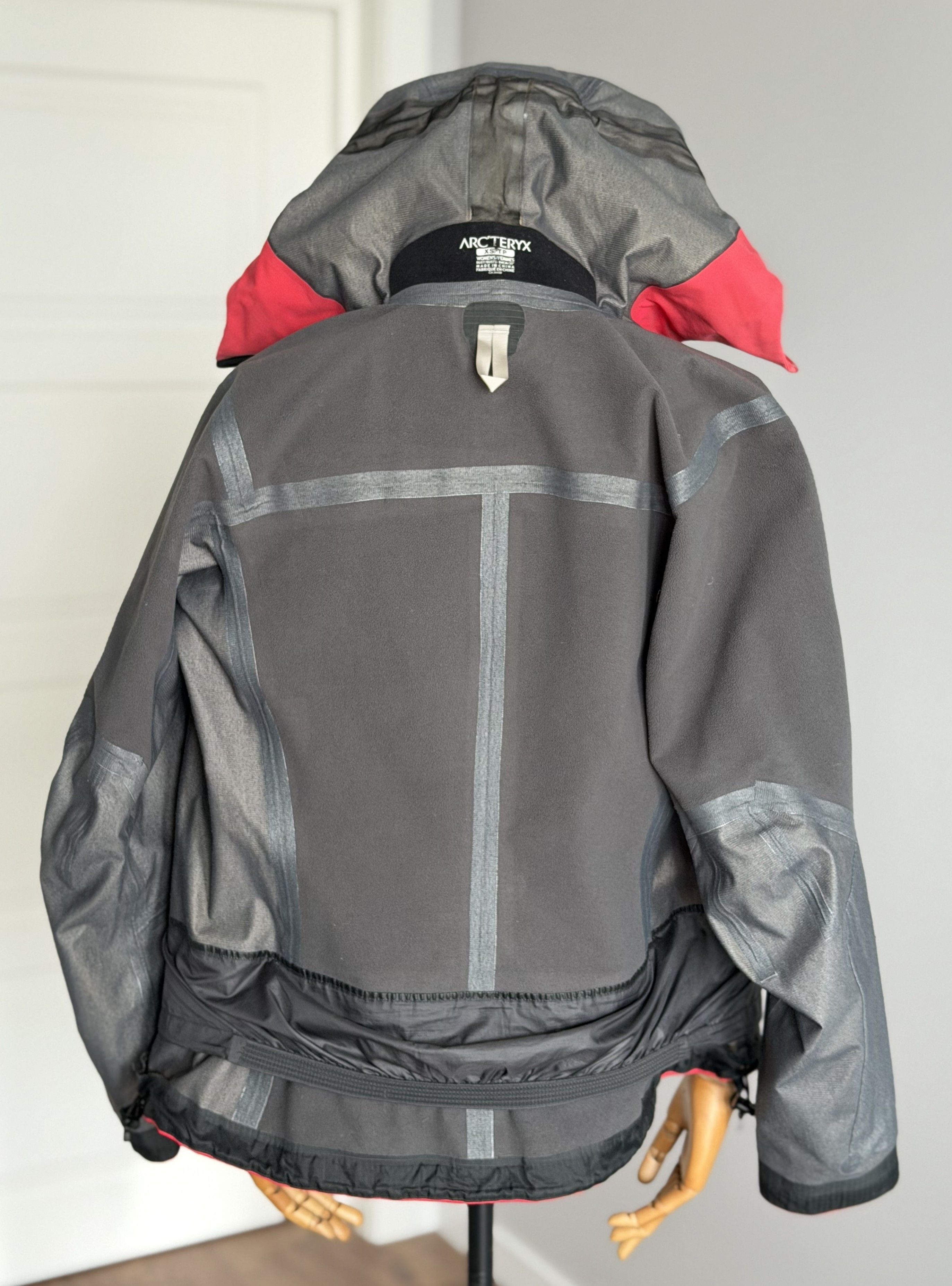 Arc'teryx Arc'teryx Stingray Gore-Tex Recco Hooded Jacket XS Outdoor Size XS / US 0-2 / IT 36-38 - 15 Thumbnail