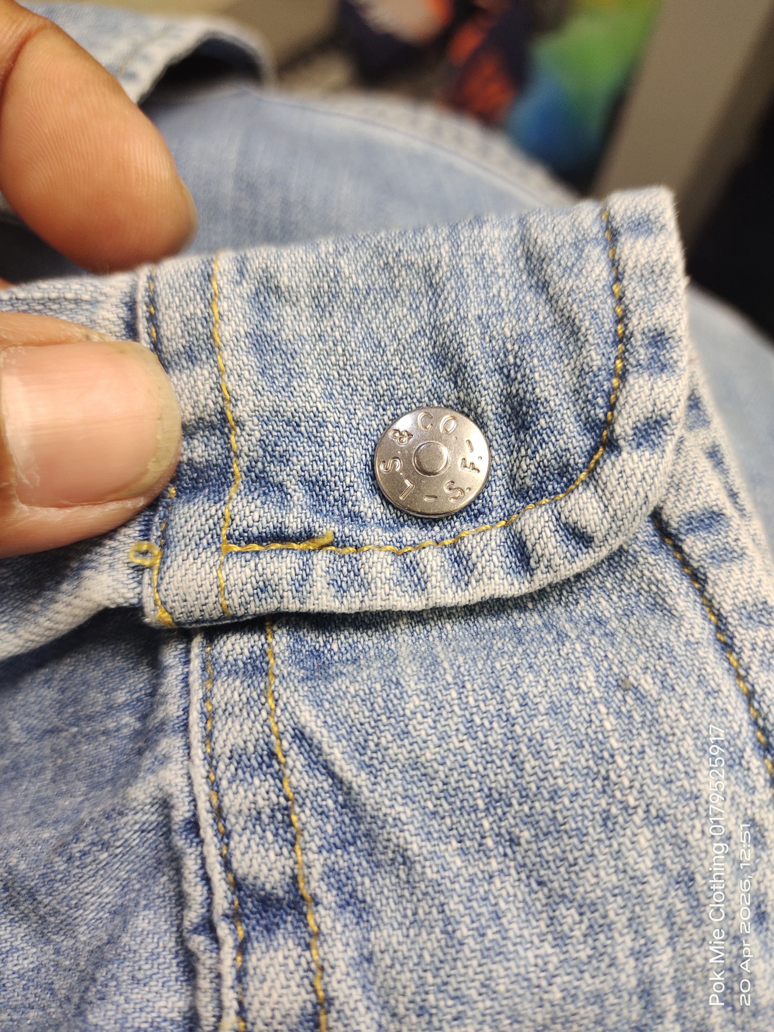 Levi's Levi's Vintage Ladies Denim Jacket Snap Button Size M / US 6-8 / IT 42-44 - 5 Thumbnail