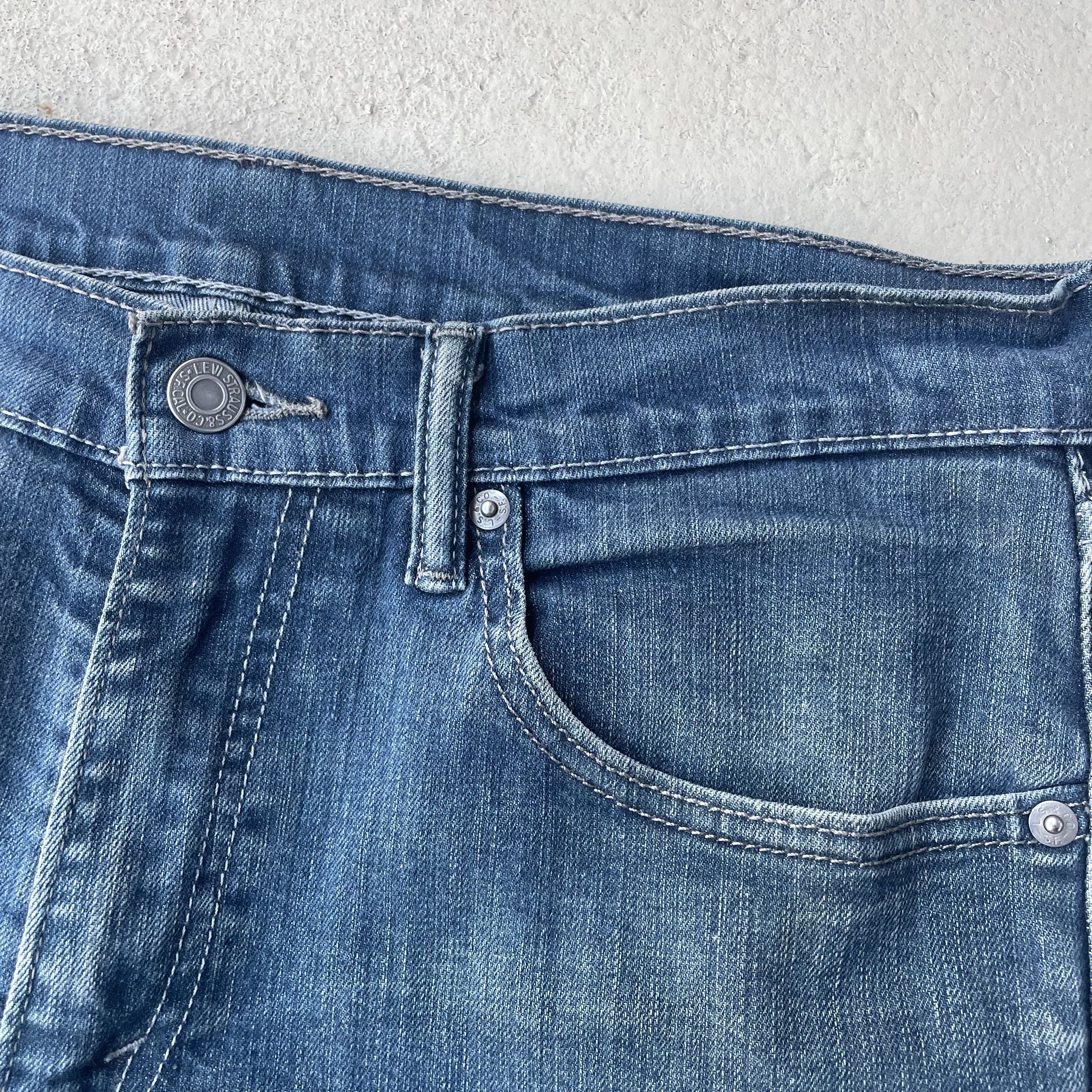 Levi's Levi's 505 Straight Leg Jeans Dark Wash Size US 31 - 2 Thumbnail