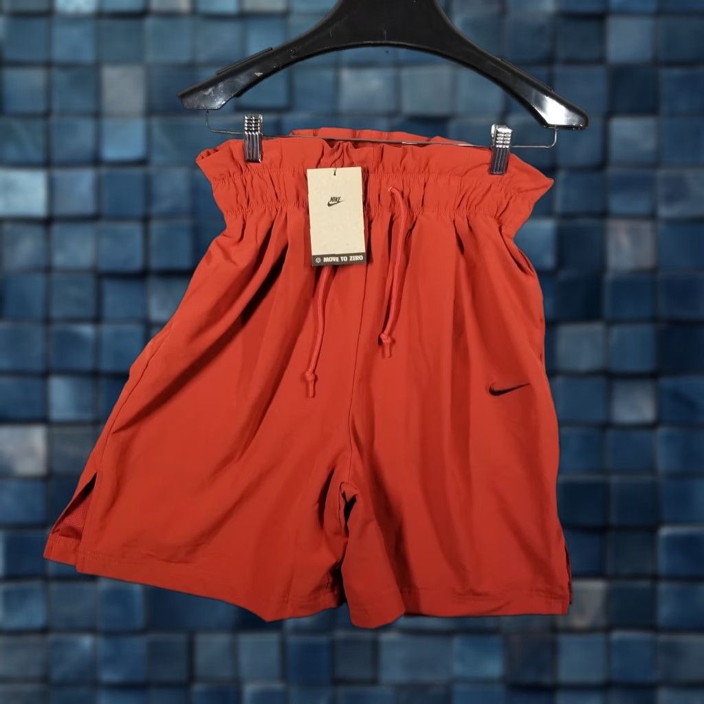 Nike Nike Sportswear Everyday Modern Women's High-Rise Shorts DQ6172 XS 2 Short Nike DQ6172 Women XS Modern Everyday Sportswear High-Rise Shorts Size 26" / US 2 / IT 38 - 1 Thumbnail
