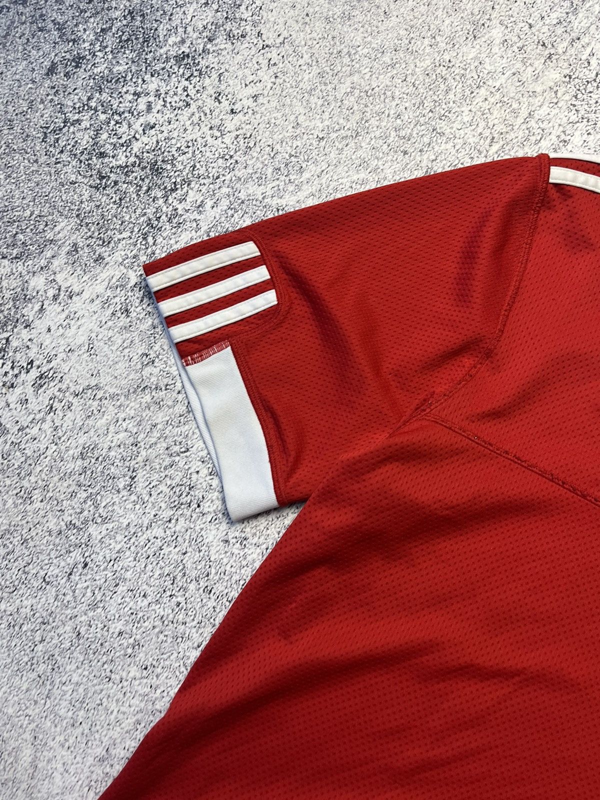 Adidas ADIDAS FC Bayern Munchen Mens Football Shirt Jersey Red Size US L / EU 52-54 / 3 - 13 Thumbnail