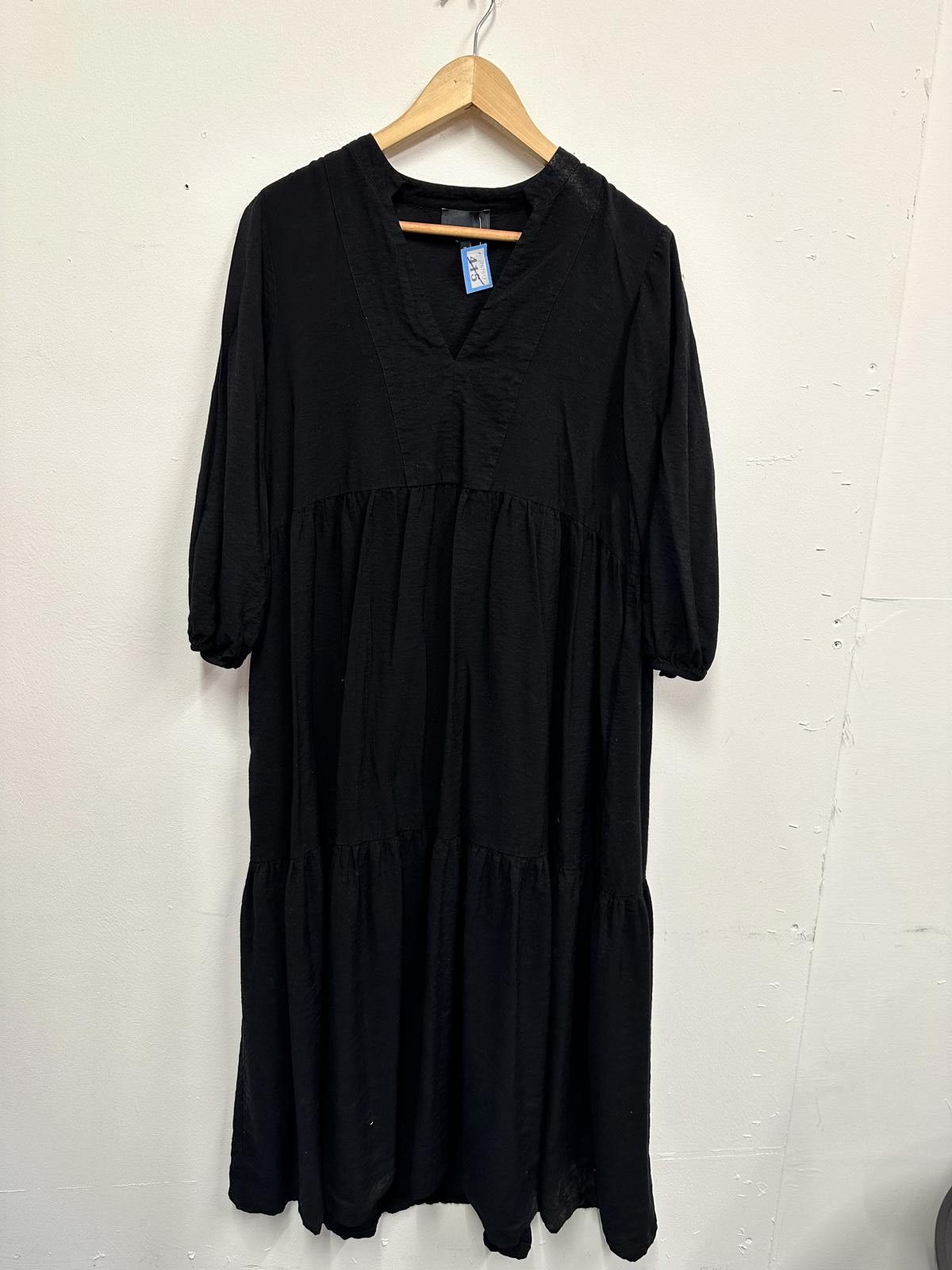 Other Phase Eight Black Midi Dress UK 14 Size L / US 10 / IT 46 - 1 Thumbnail