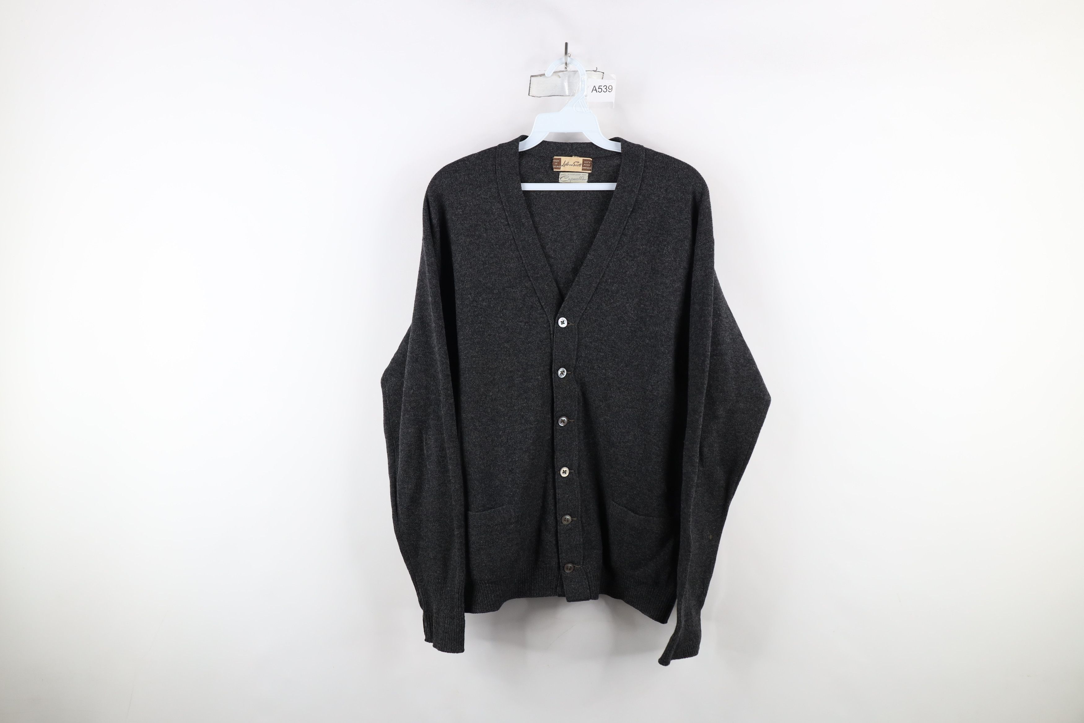Vintage Vintage 40s 50s Rockabilly Lambswool Cardigan Sweater Gray Size US L / EU 52-54 / 3 - 1 Thumbnail