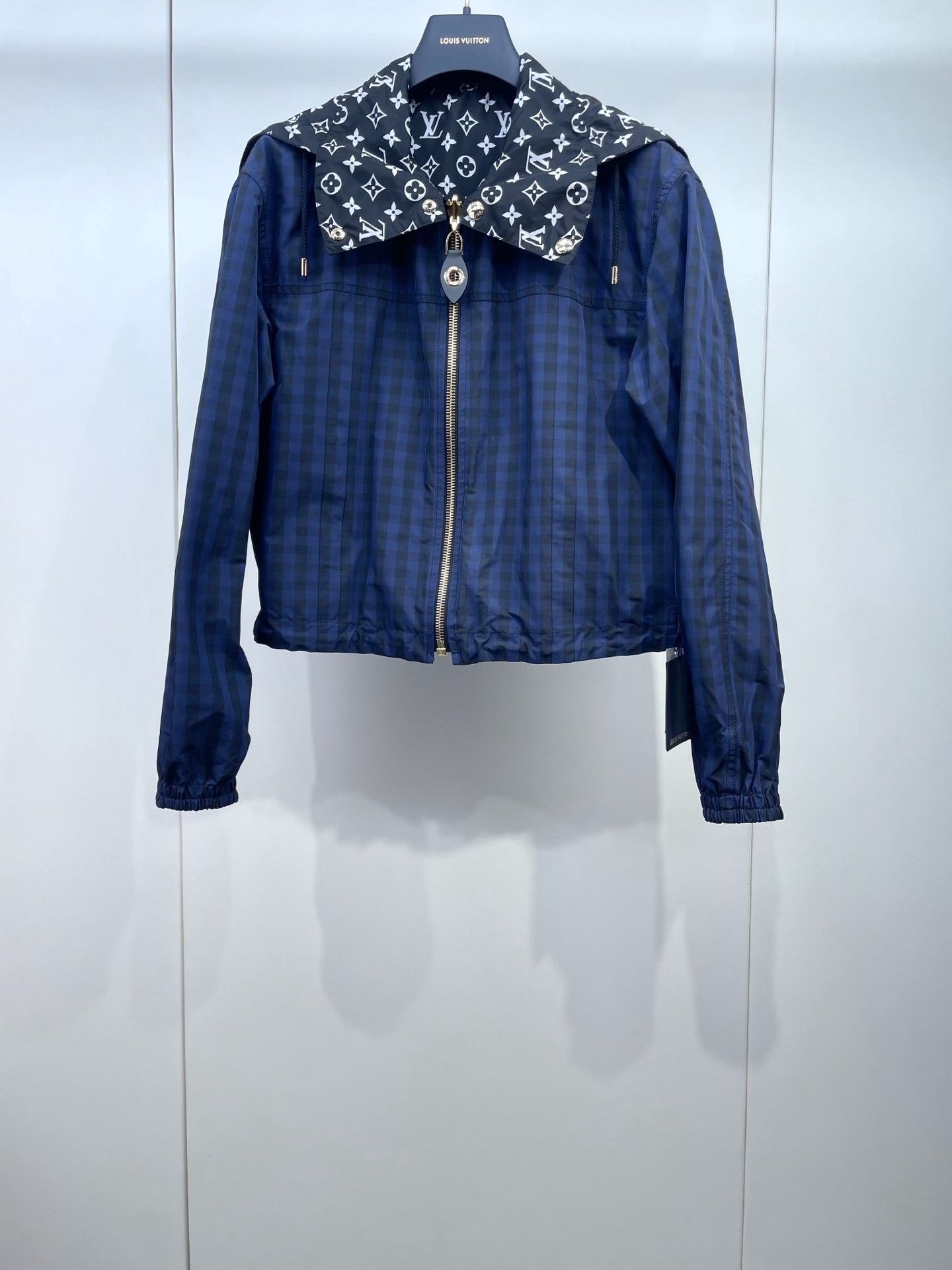 Louis Vuitton Louis Vuitton 25 Checkered Monogram Reversible Jacket Size US XXS / EU 40 - 1 Thumbnail