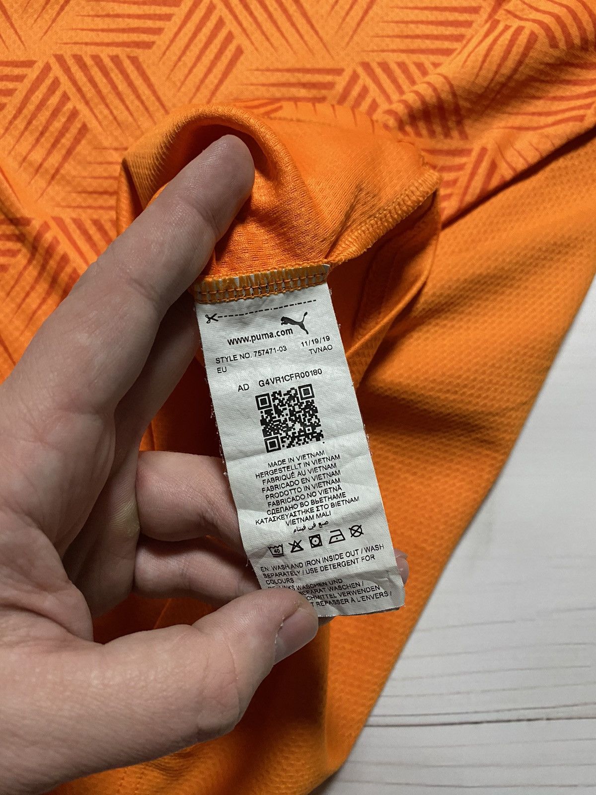 Puma Puma Valencia 2020 2021 Away Football Shirt Soccer Jersey Size US M / EU 48-50 / 2 - 4 Thumbnail