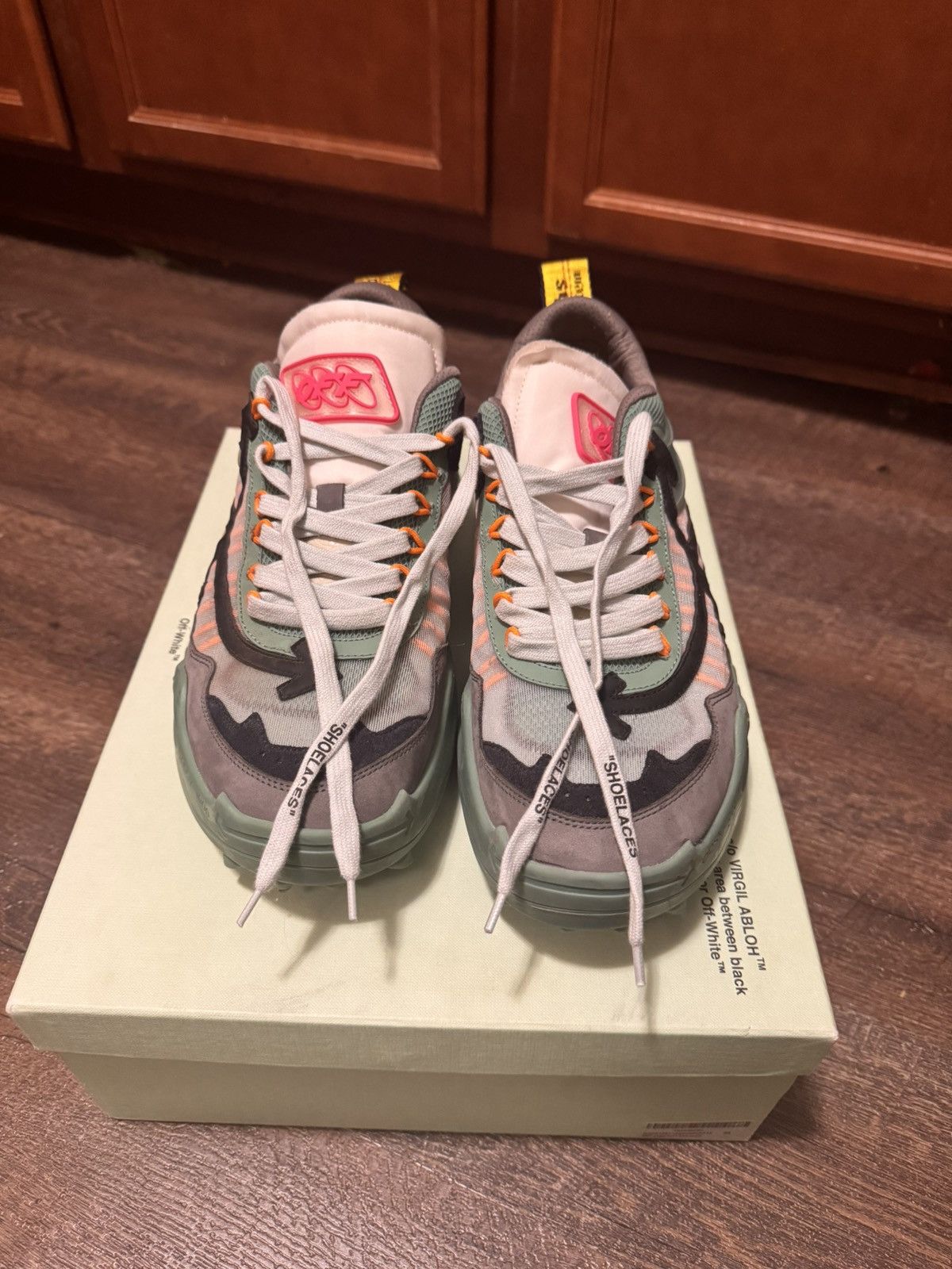 Off-White OFF-WHITE odsy-1000 Size US 11 / EU 44 - 2 Thumbnail