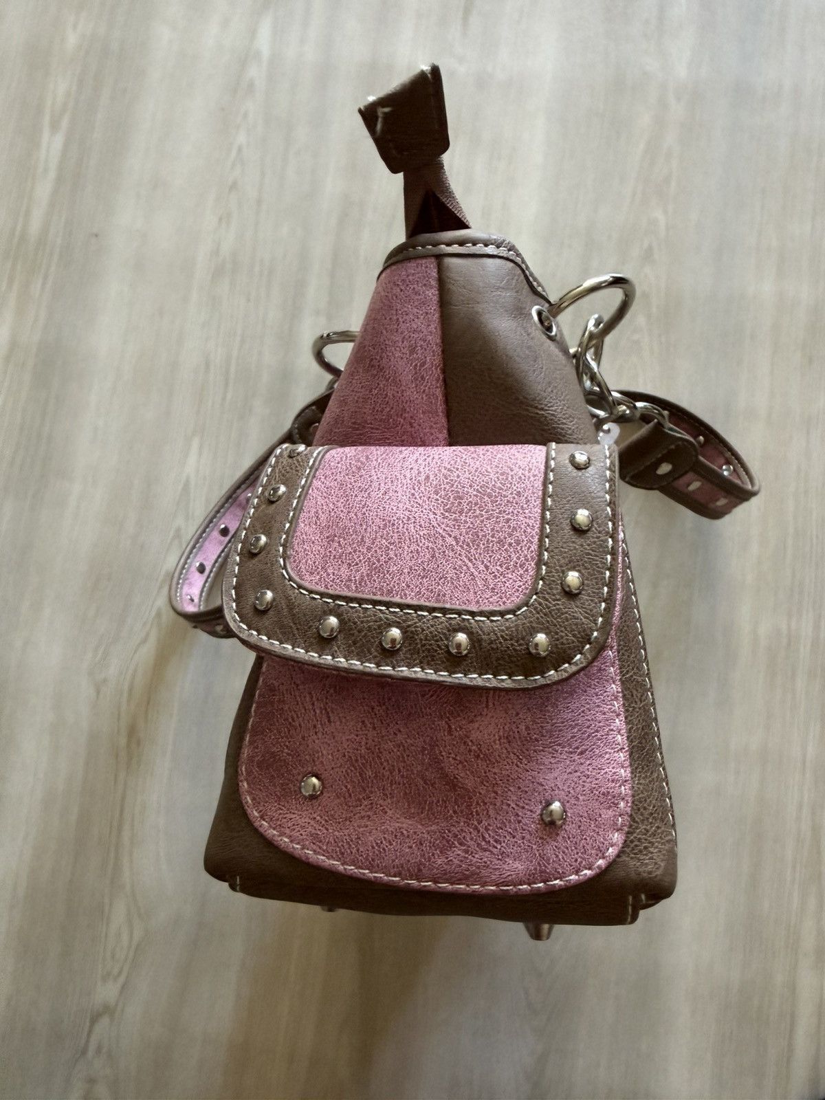 Vintage Cowgirl Trendy Western Cross Bible Verse Purse w/ Conceal Size ONE SIZE - 3 Thumbnail