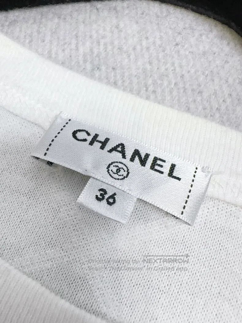 Chanel Chanel White diamond check short-sleeved T-shirt Size XS / US 0-2 / IT 36-38 - 5 Thumbnail