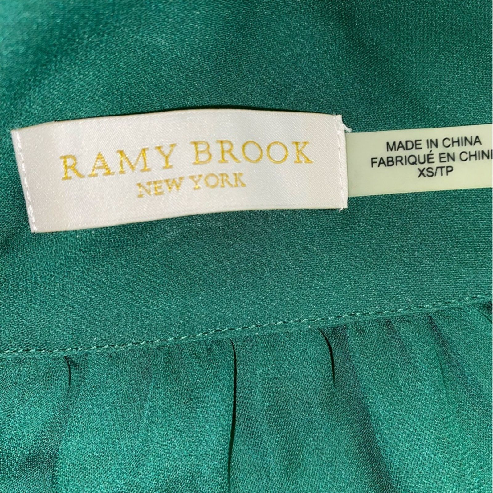 Ramy Brook RAMY BROOK $365 100% Silk Green Tie Neck Blouse XS Size XS / US 0-2 / IT 36-38 - 3 Thumbnail