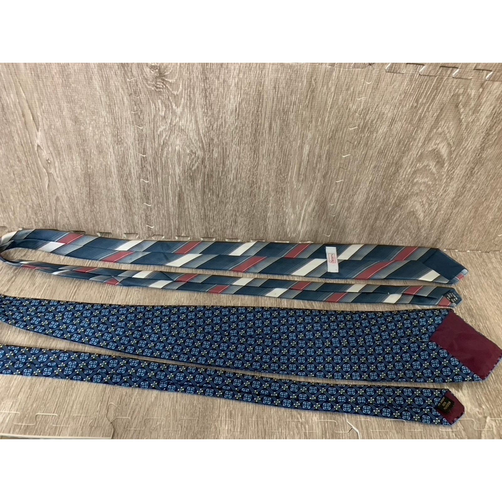 The Unbranded Brand Set of 4 Silk Men's Ties Set Geometric Patterns Multicolor Size ONE SIZE - 9 Thumbnail