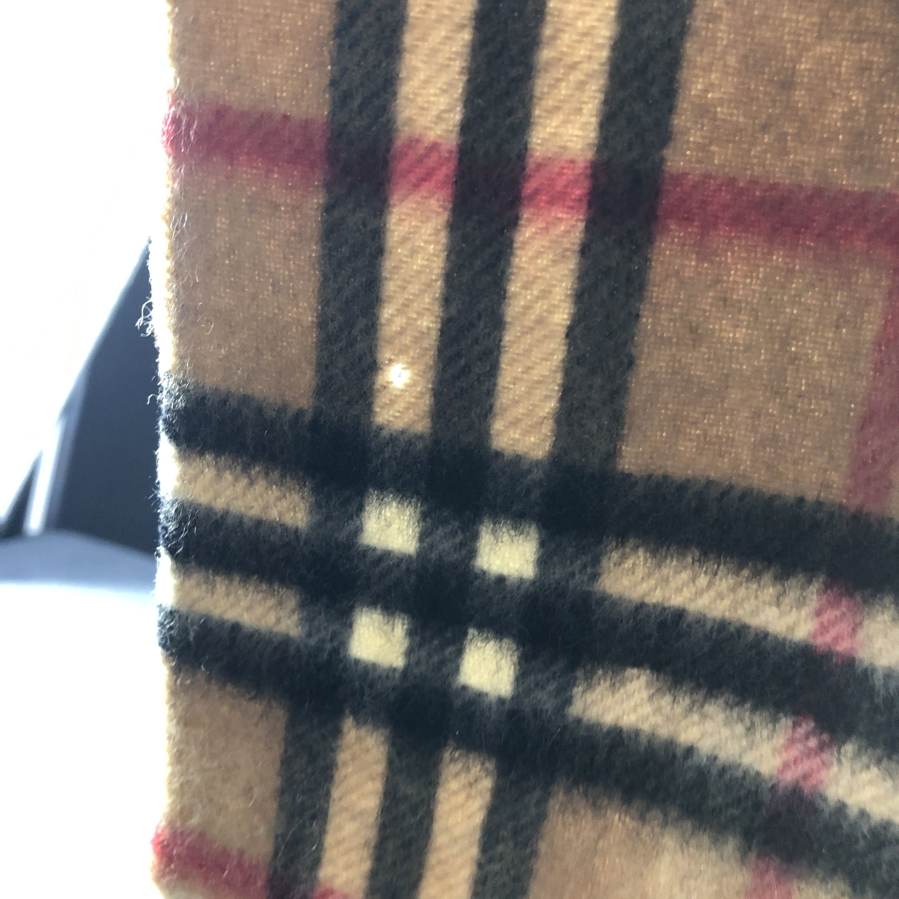 Burberry Burberrys Nova Check Tan Cashmere Scarf Muffler V2615 Size ONE SIZE - 13 Thumbnail