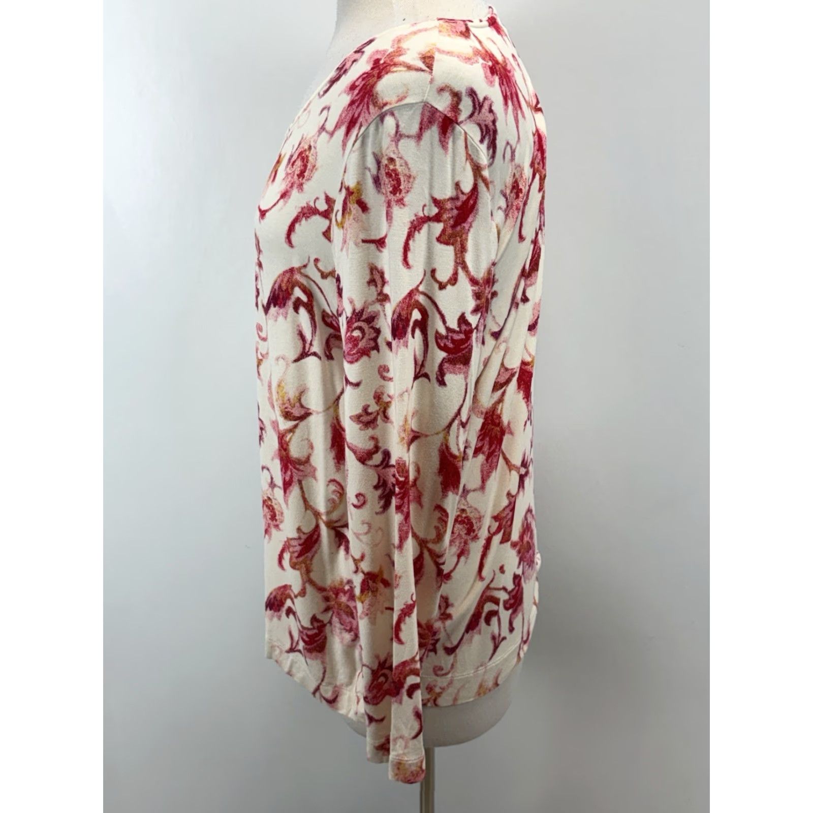 Vintage Chicos Shirt Women’s L White Pink Floral Stretch Comfort Long Sleeve Round Neck Pullover Basic T-Shirt Size L / US 10 / IT 46 - 2 Thumbnail