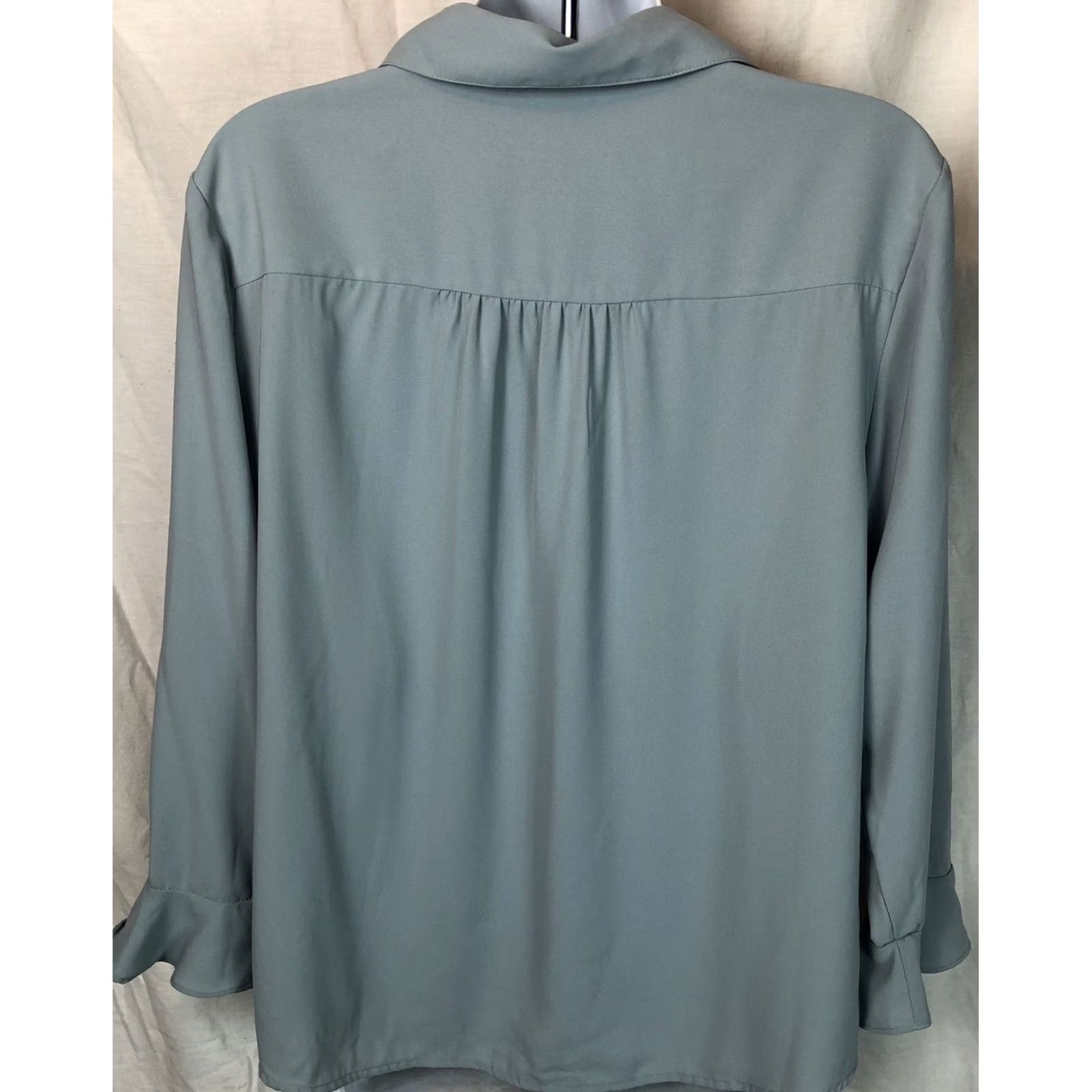 Vintage Covington Top Blouse L Blue Embroidered 3/4 Sleeve Ruffle Button Front Collared Shirt Women XL? Size L / US 10 / IT 46 - 3 Thumbnail