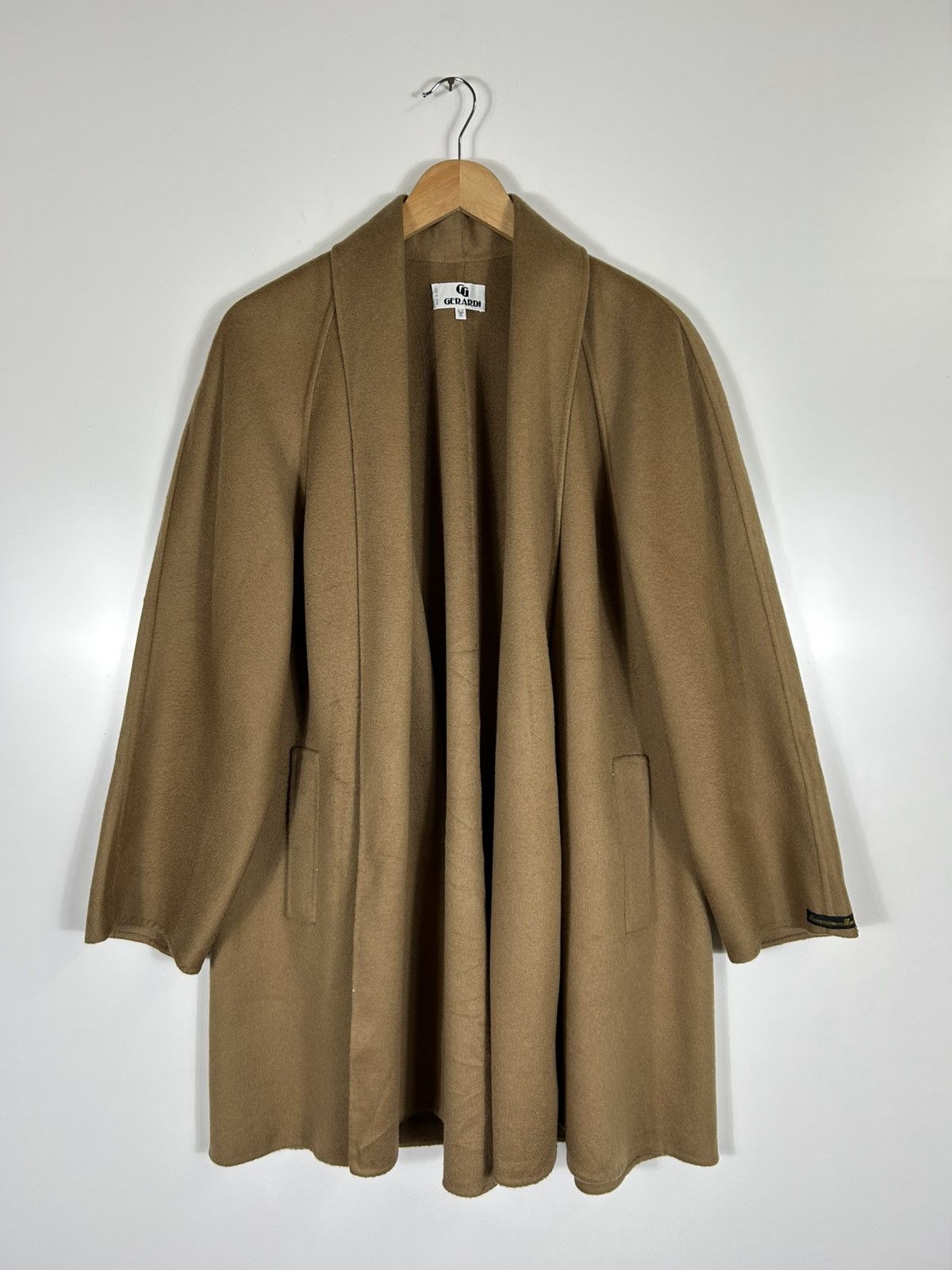 Designer ⚡️Vintage Gerardi Italy Cashmere Buttonless Jacket Size M / US 6-8 / IT 42-44 - 1 Thumbnail