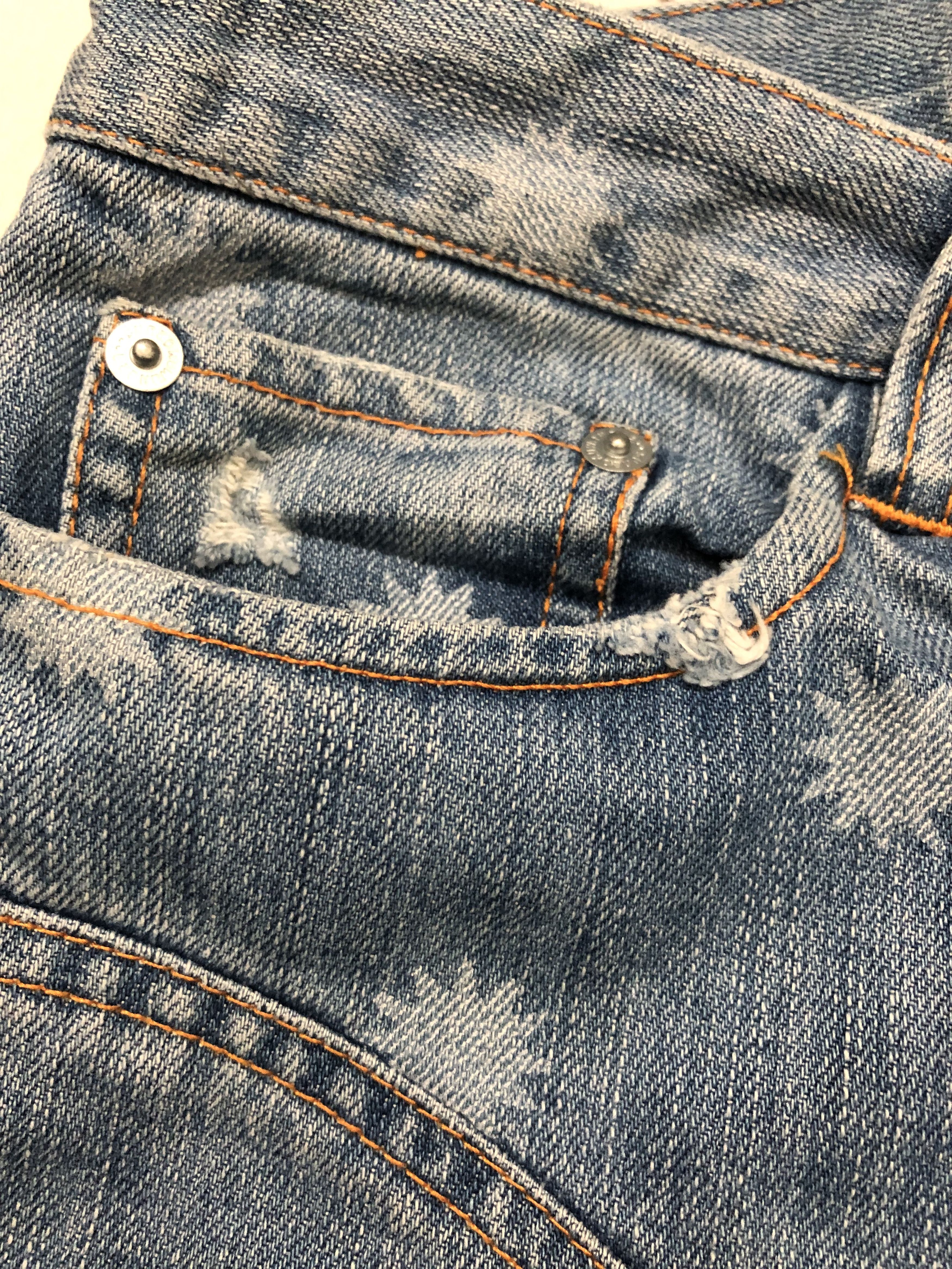 Designer × Issey Miyake × Japanese Brand Japanese Designer Sunao Kuwahara Distressed Design Jeans Size US 32 / EU 48 - 4 Thumbnail