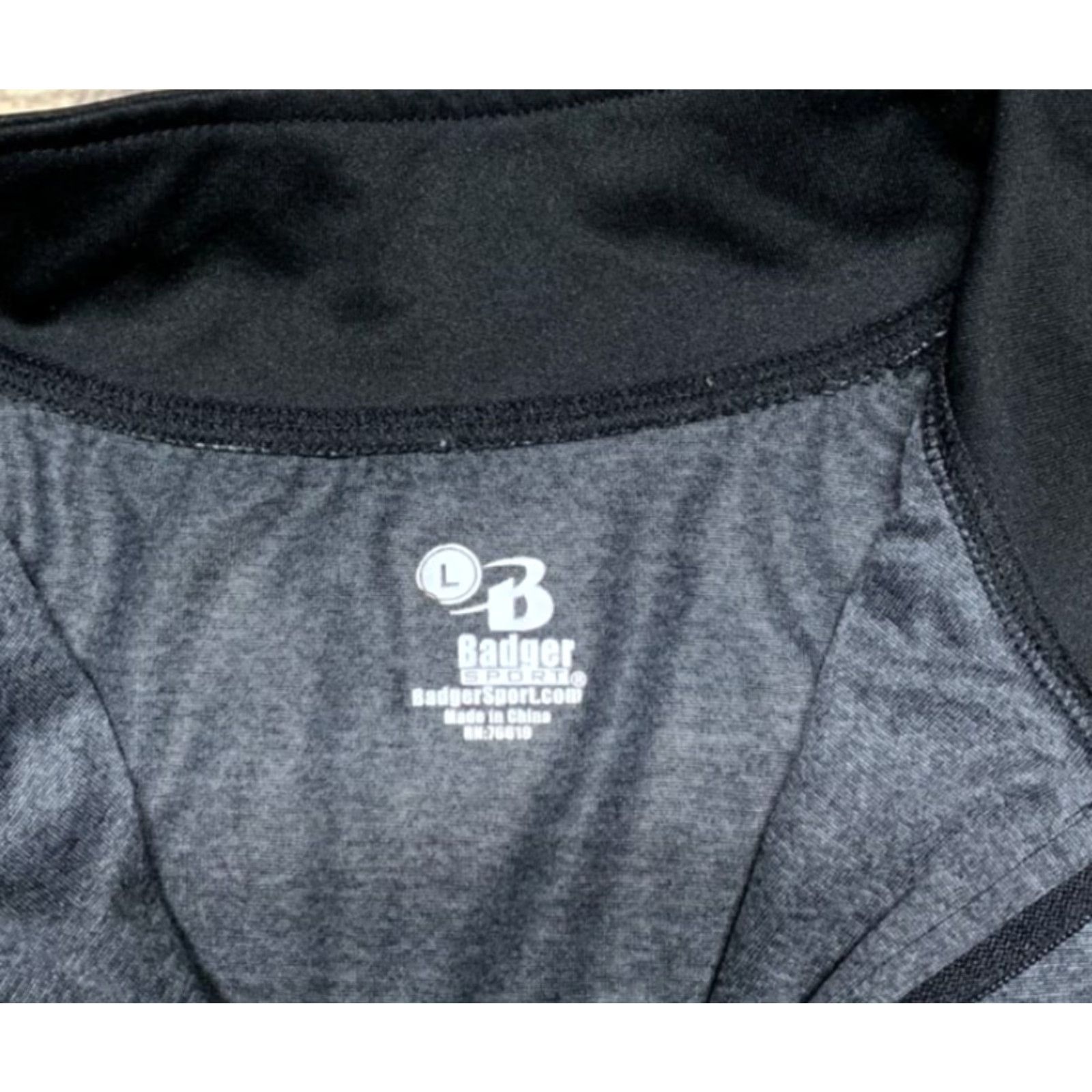Vintage Badger Sport 1/4 Zip Pullover Shirt Mens Large Black Gray Active Lightweight Shirt Size US L / EU 52-54 / 3 - 2 Thumbnail
