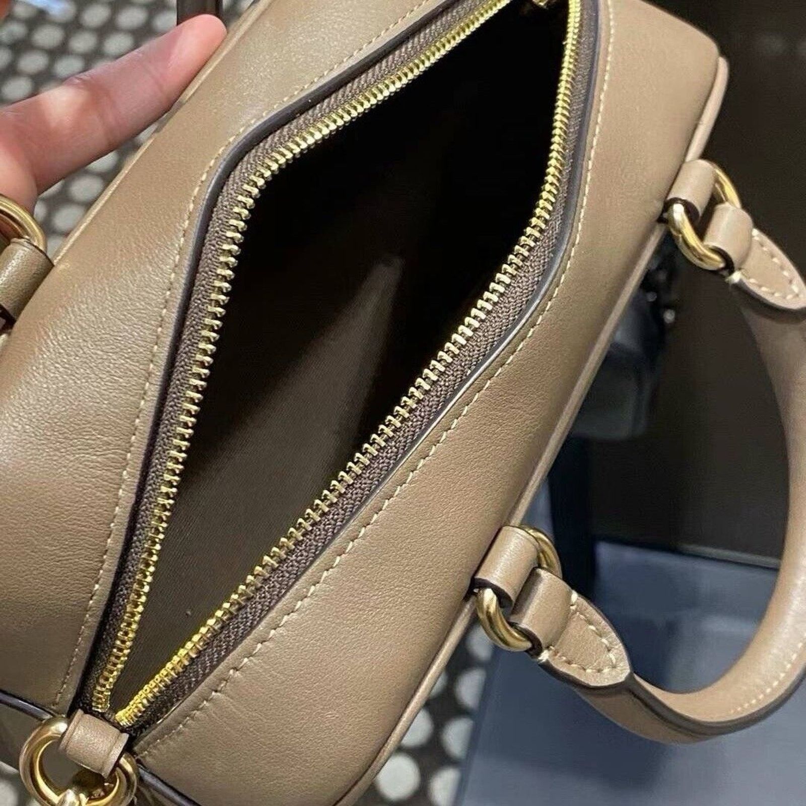 Coach NWT Coach Satchel Crossbody In Signature Colorblock Size ONE SIZE - 12 Thumbnail
