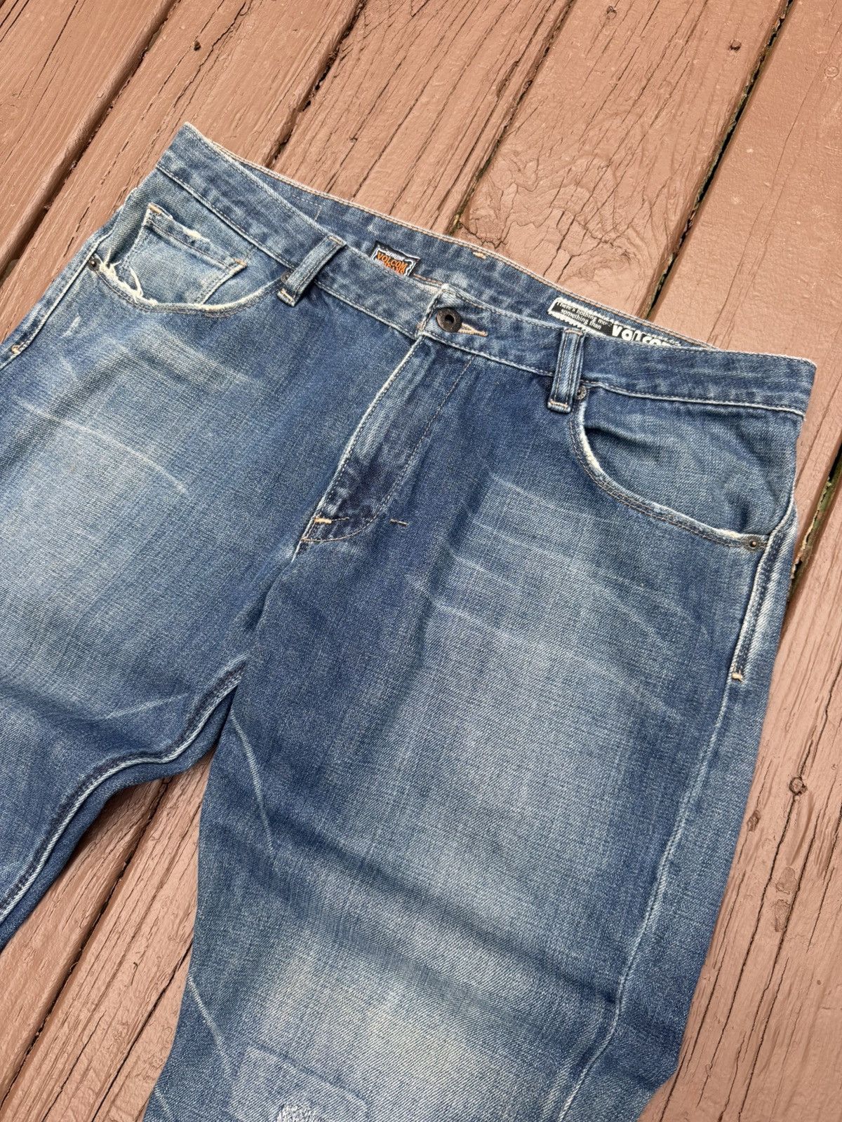 Volcom VTG Volcom Jeans Straight Boot 36 distress faded skate patch Size US 36 / EU 52 - 8 Thumbnail