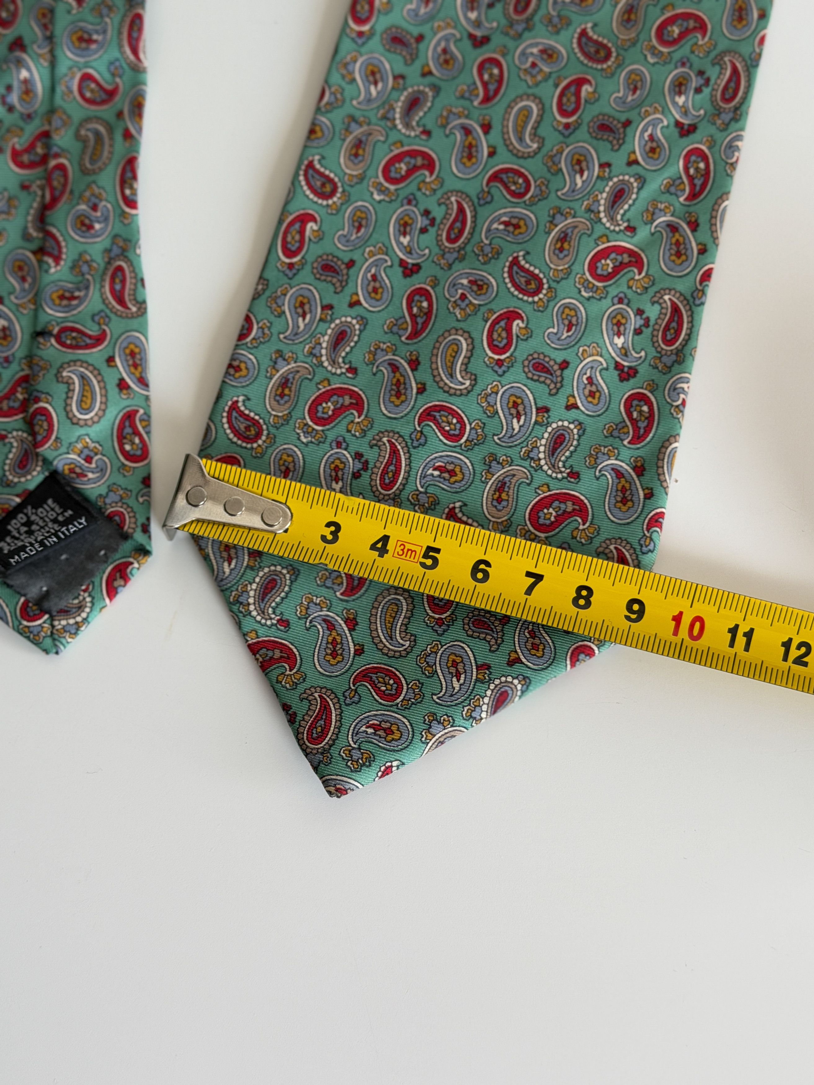 Yves Saint Laurent Yves Saint Laurent Vintage Silk Cravat Made in Italy Size ONE SIZE - 6 Thumbnail