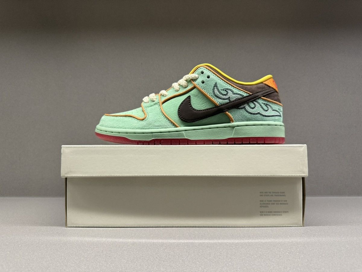 Nike Nike SB Dunk Low Rodeo Tourmaline Size US 9 / EU 42 - 2 Thumbnail