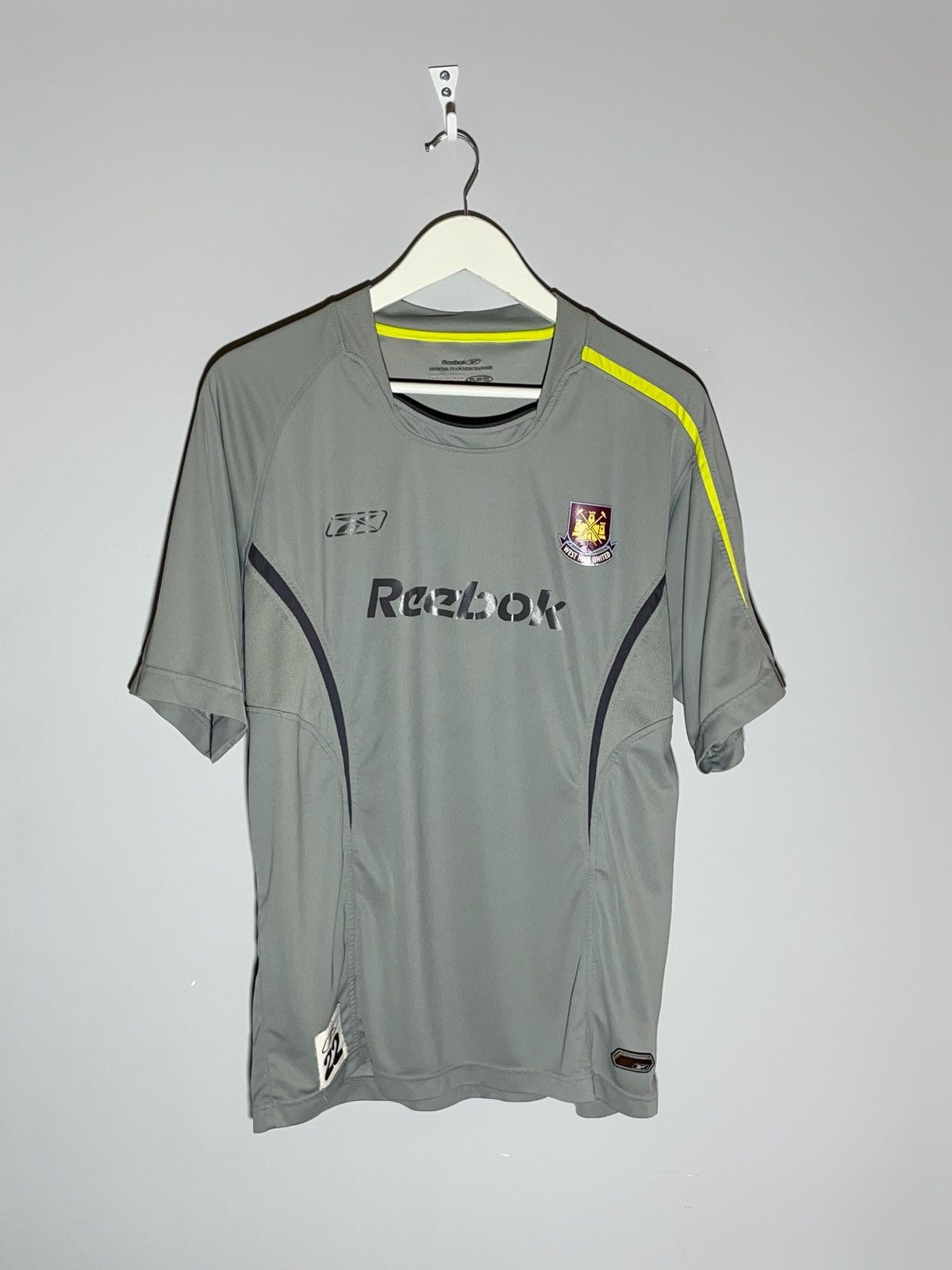 Reebok × Vintage West Hem United Reebok Vintage Training Football Shirt Size US L / EU 52-54 / 3 - 1 Thumbnail