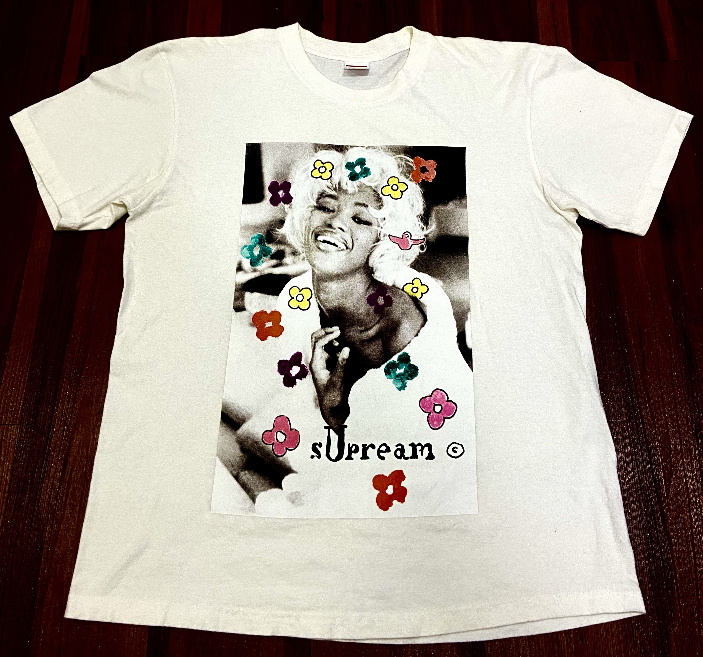 Supreme Naomi Tee | Grailed
