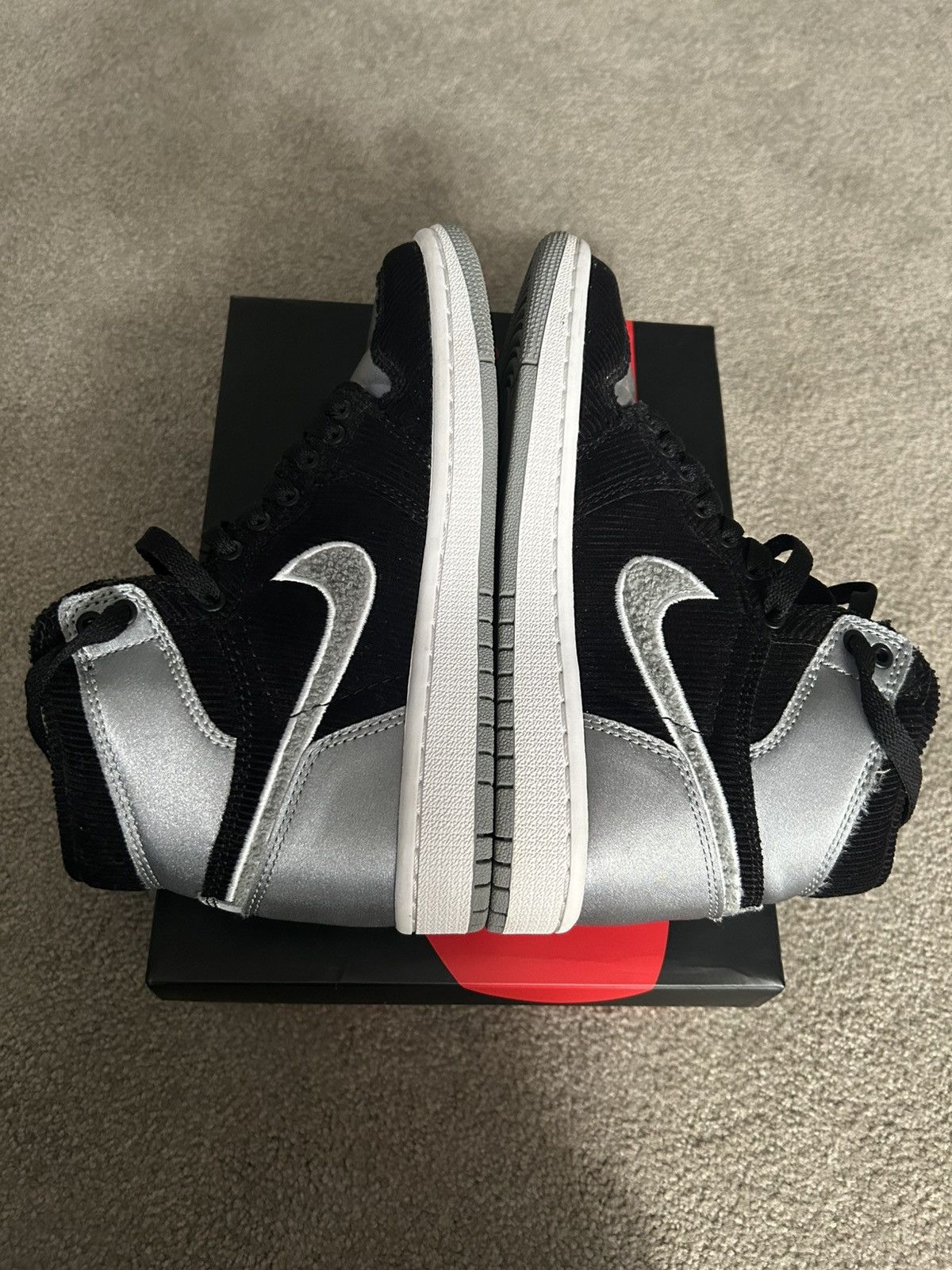 Jordan Brand × Nike Air Jordan 1 High Aleali May Satin Shadow 3.5Y Size US 5 / IT 35 - 5 Thumbnail