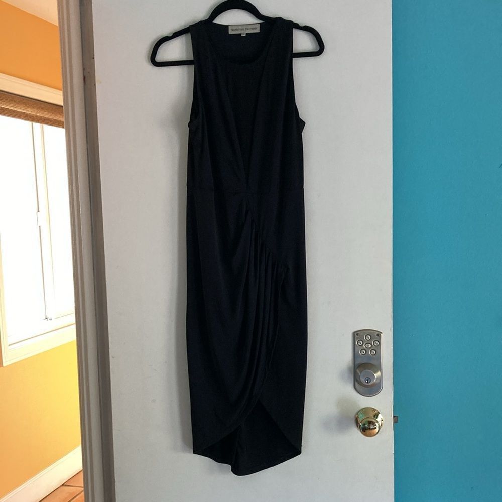 Mek Denim Blessed are the Meek Black Mya Dress Size 2 Sheer V-Neck Slim Sheath Size XS / US 0-2 / IT 36-38 - 12 Thumbnail
