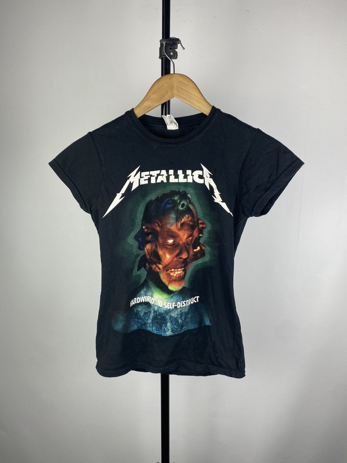 Band Tees × Vintage 2018 metallica hardwired worldwired shirt rare metal rock Size S / US 4 / IT 40 - 1 Thumbnail